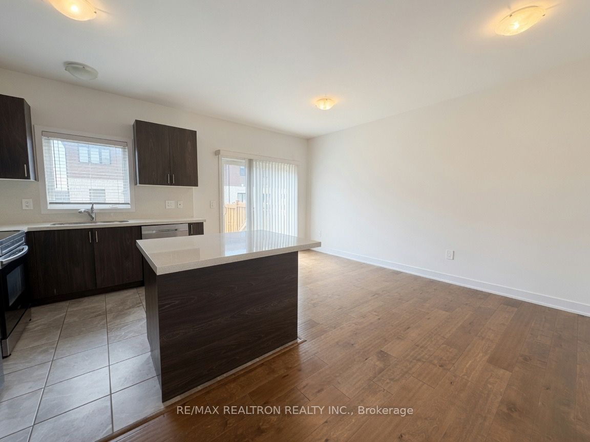 36 Westwood Avenue, Barrie 5