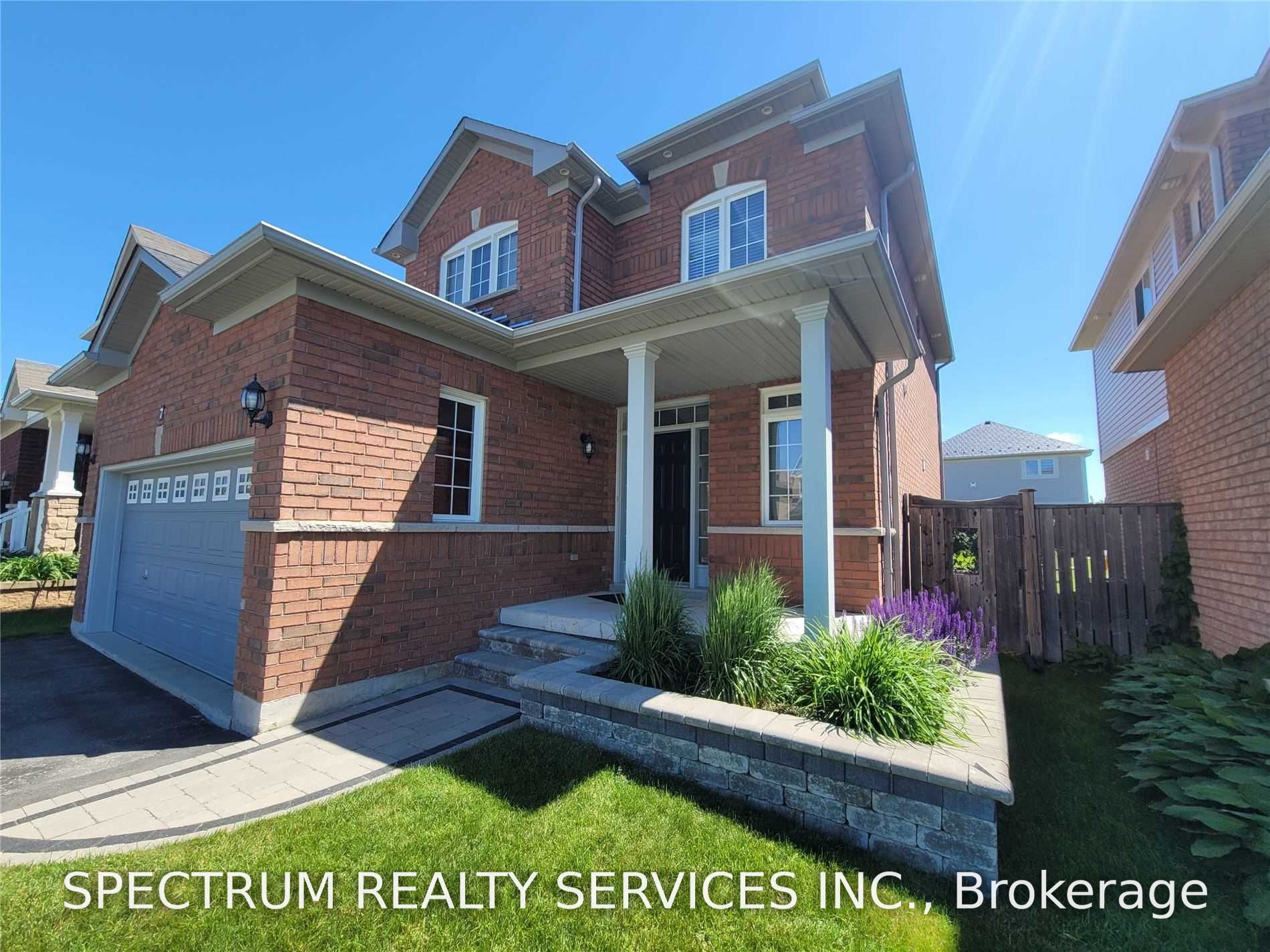 7 Charlemagne Avenue, Barrie 2
