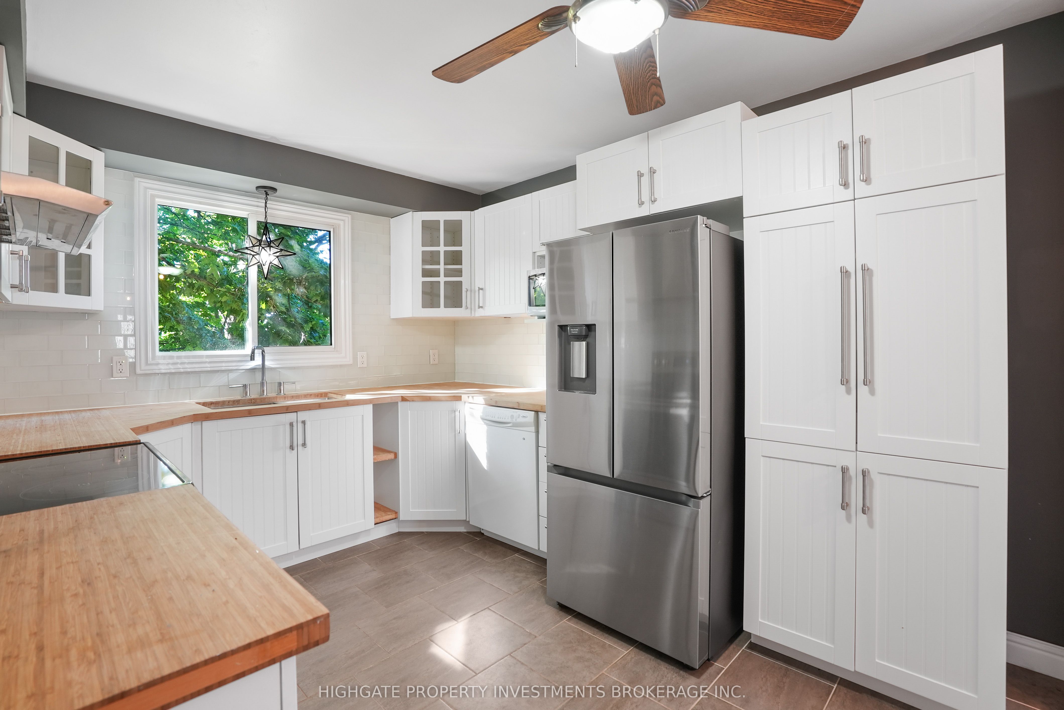 Unit Upper - 85 Daphne Crescent, Barrie 4