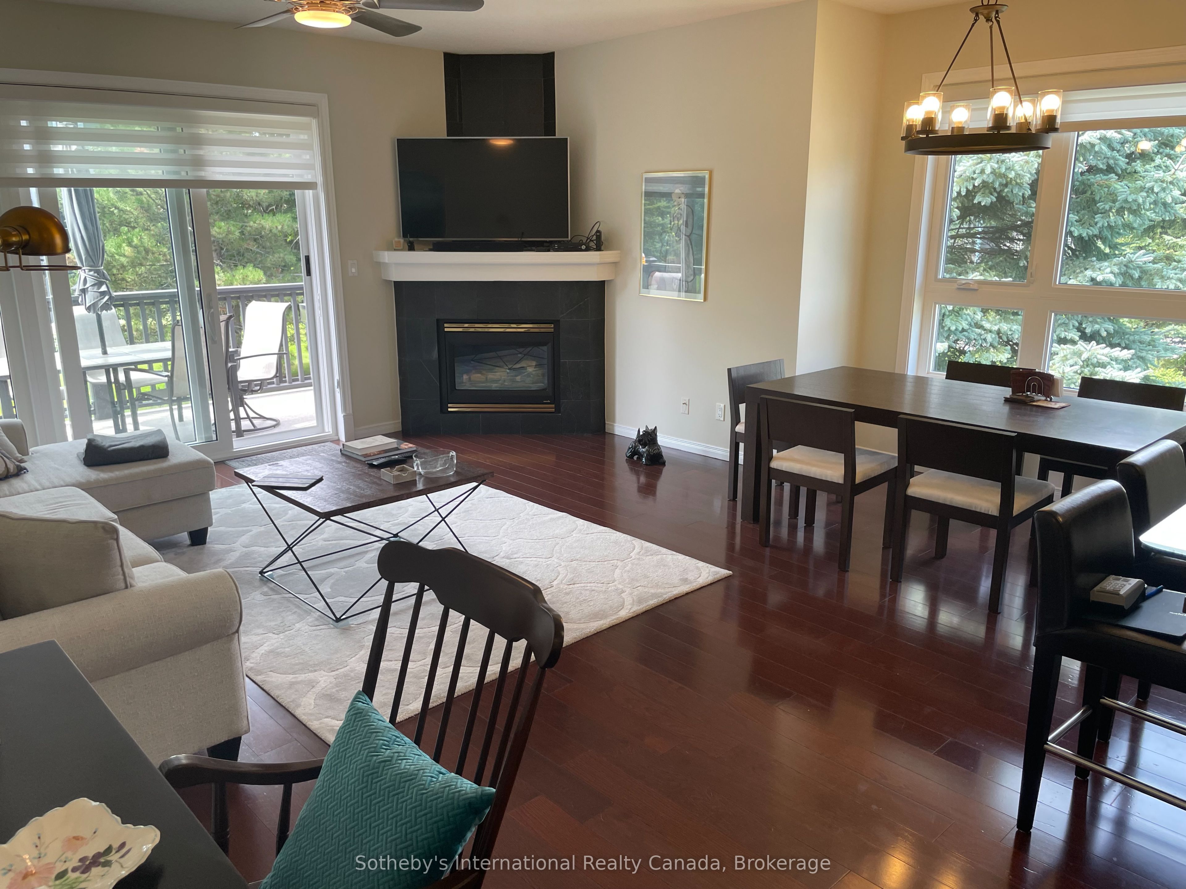 690 JOHNSTON PARK Avenue, Collingwood 5