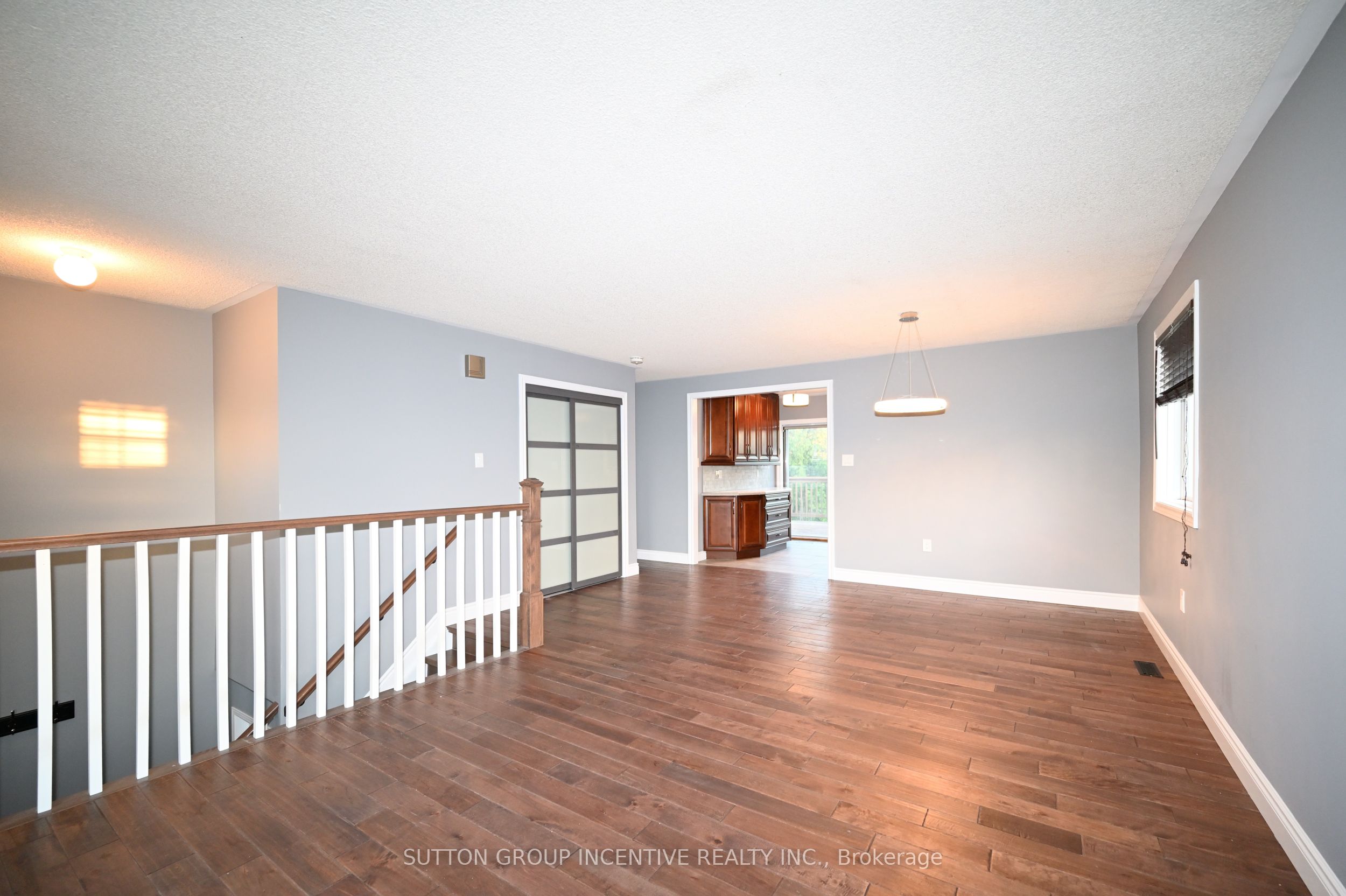 Unit UPPER - 39 JONES Drive, Barrie 5