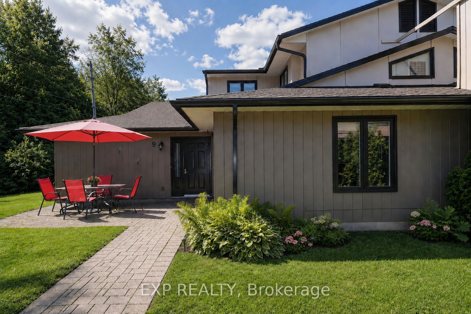 9 Trafalgar Road, Collingwood 2