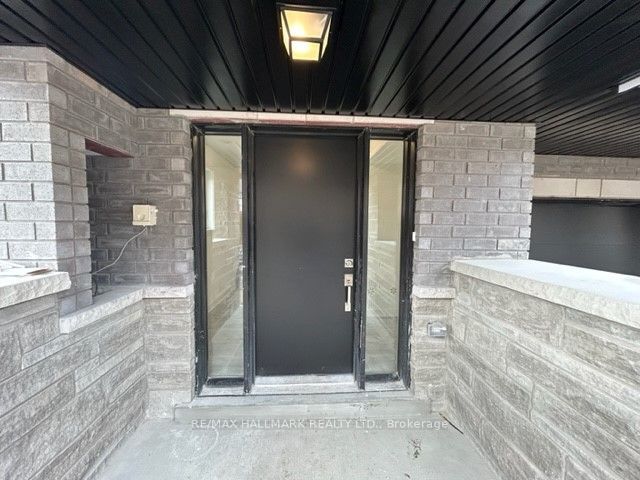 48 Spry Lane, Barrie 3