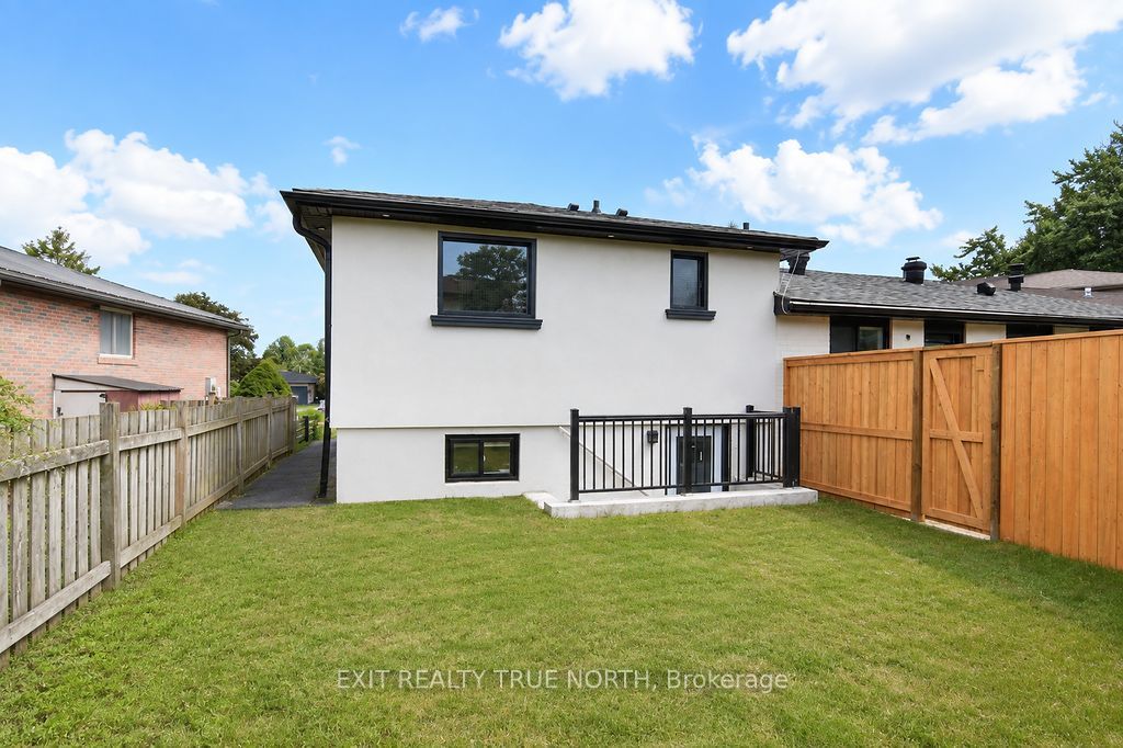 Unit BSMT - 66 Peacock Lane, Barrie 2
