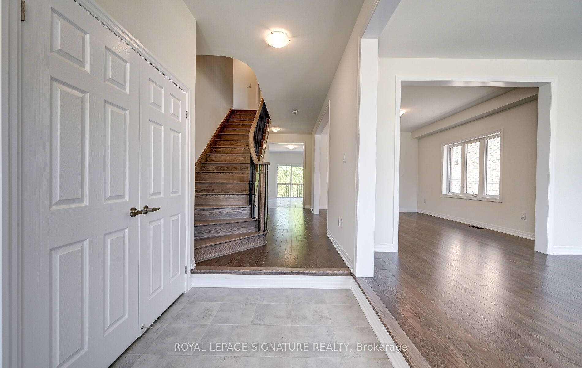 205 Warden Street, Clearview 3
