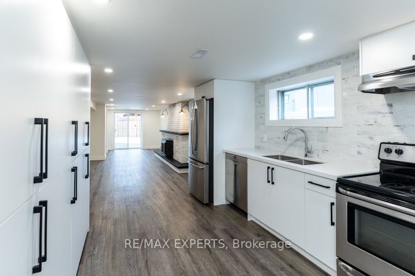 Unit Bsmt - 107 Cabana Drive, North York 2