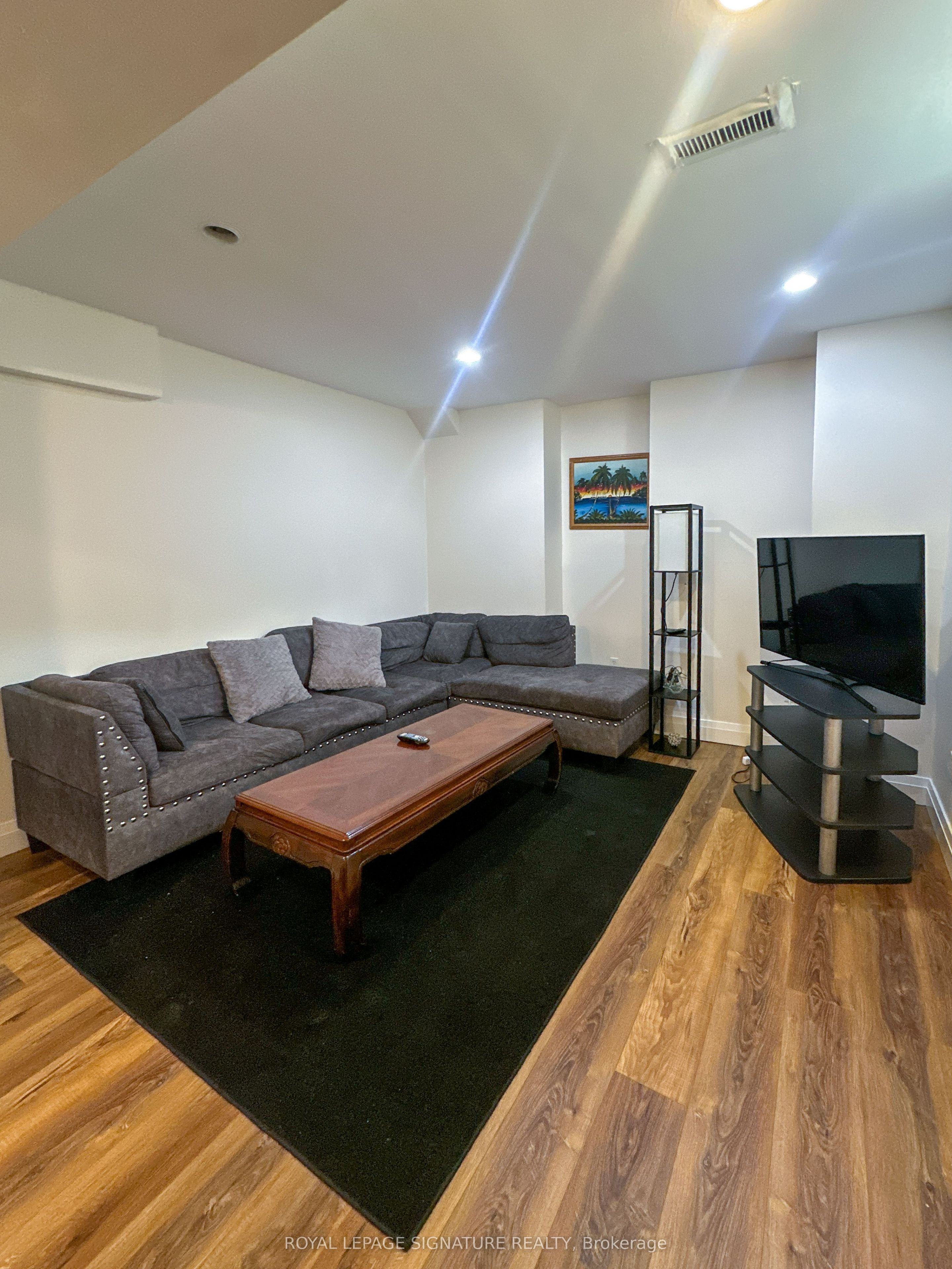 Unit Bsmt - 3974 Foxwood Avenue, Mississauga 3