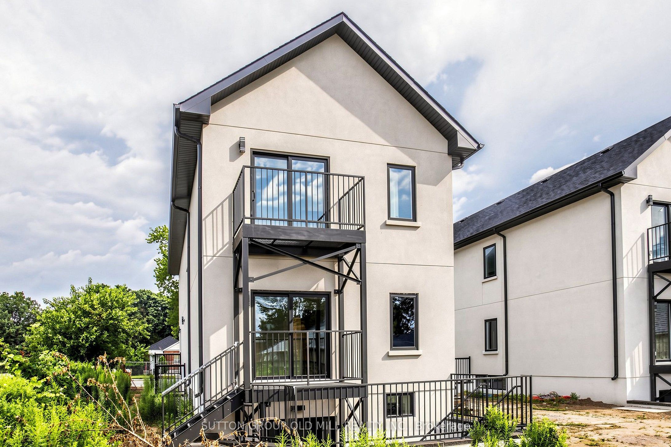 Unit 1 - 1925 Lawrence Avenue W, Toronto 5