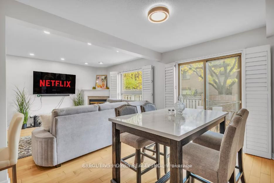 Unit 17 - 1245 Stephenson Drive, Burlington 4