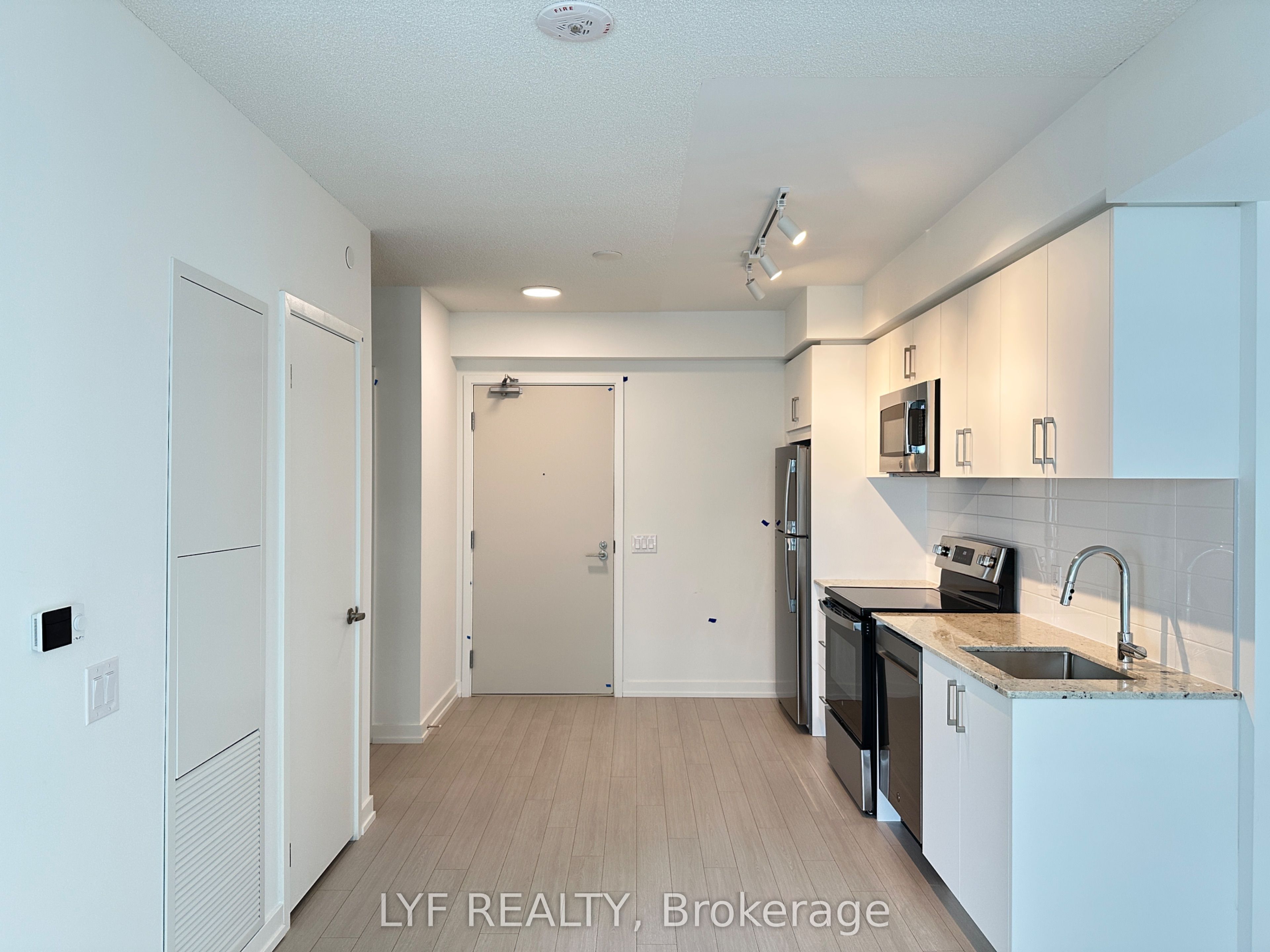 Unit 1207 - 4010 Eglinton Avenue W, Etobicoke 3