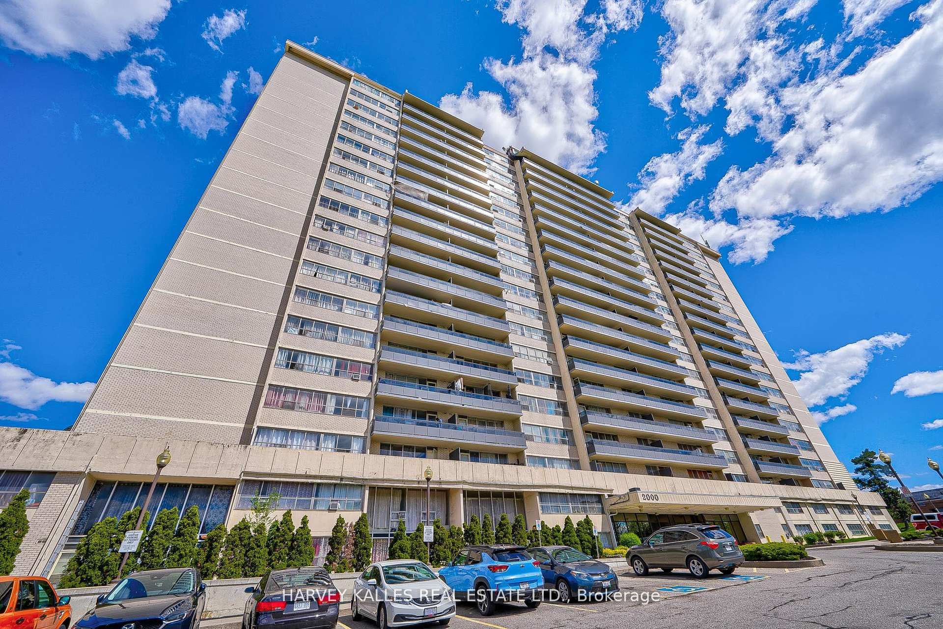 Unit 501 - 2000 Sheppard Avenue W, North York 2