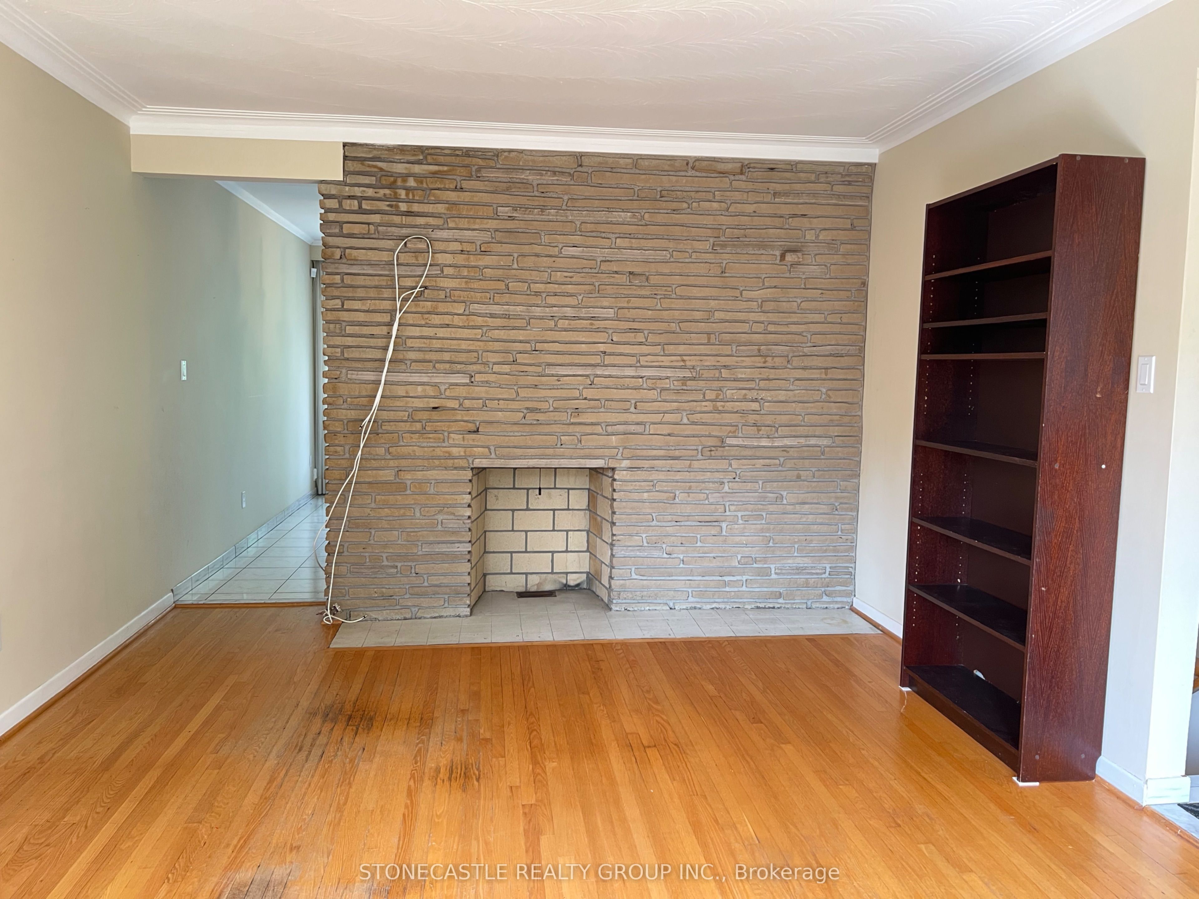 8 Hartsdale Drive, Etobicoke 5