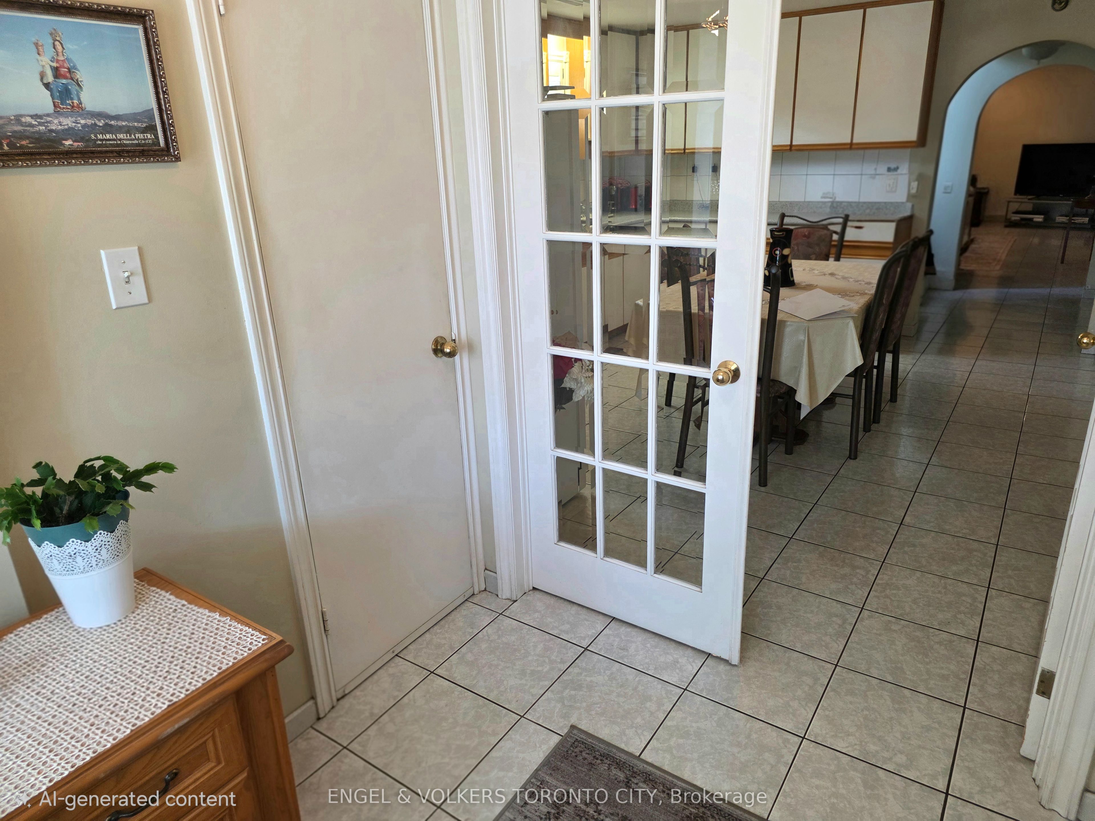 Unit Lower - 130 Shoreham Drive, North York 4