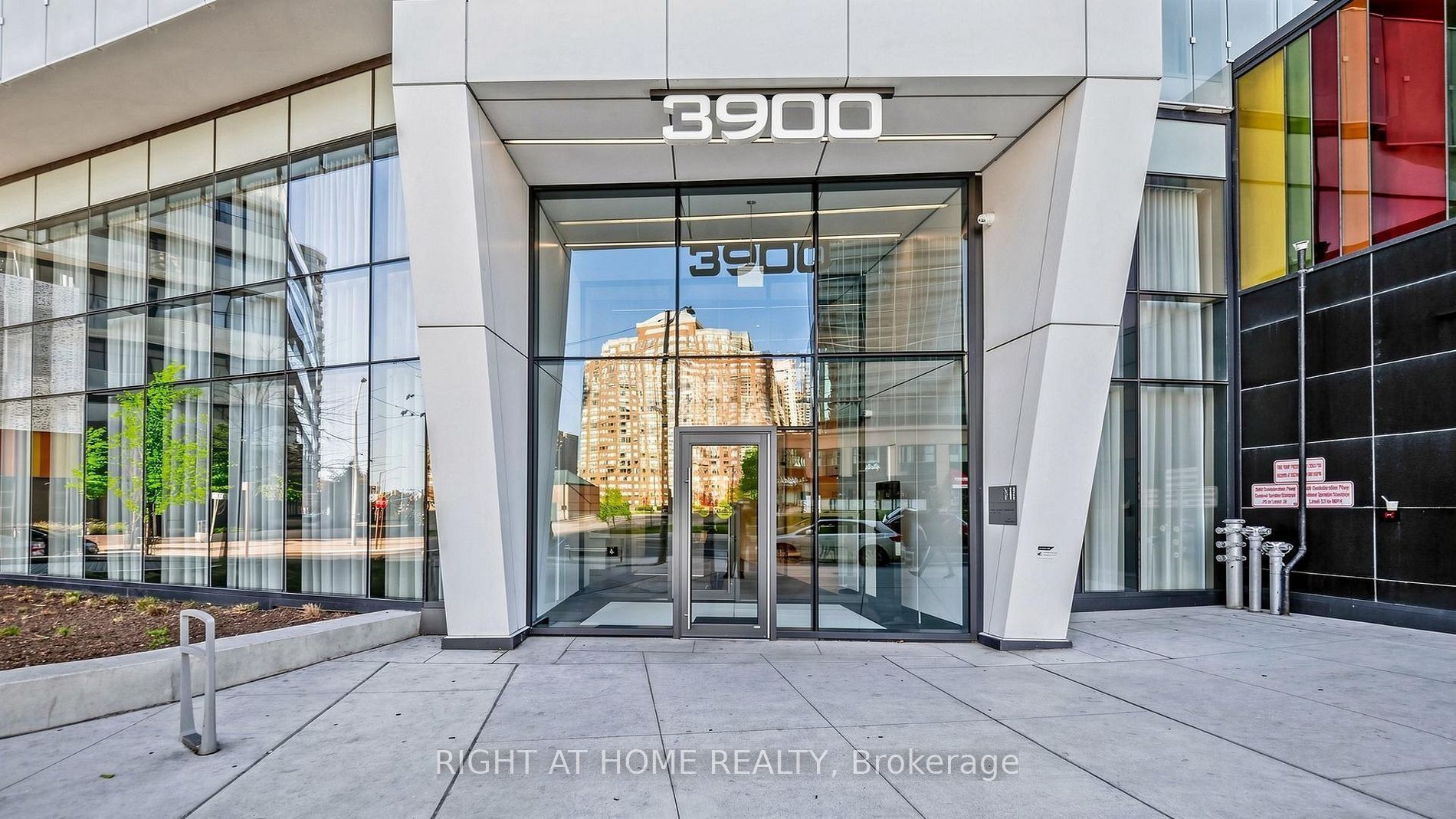 Unit 6001 - 3900 Confederation Parkway, Mississauga 4