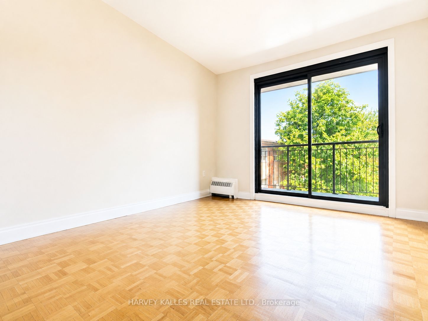 Unit 305 - 80 Blackfriar Avenue, Etobicoke 4