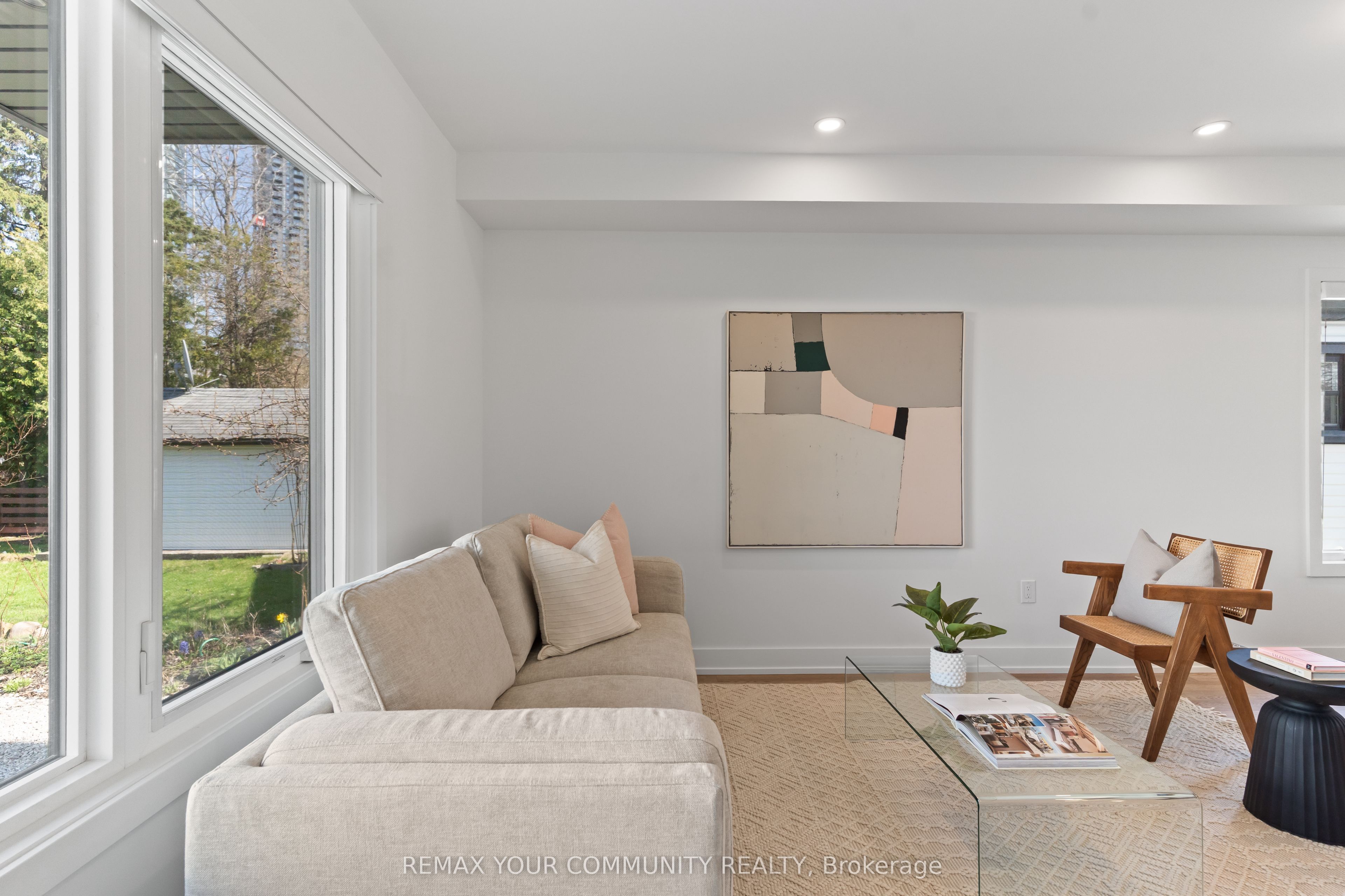 Unit 1 - 15 Acorn Avenue, Etobicoke 3