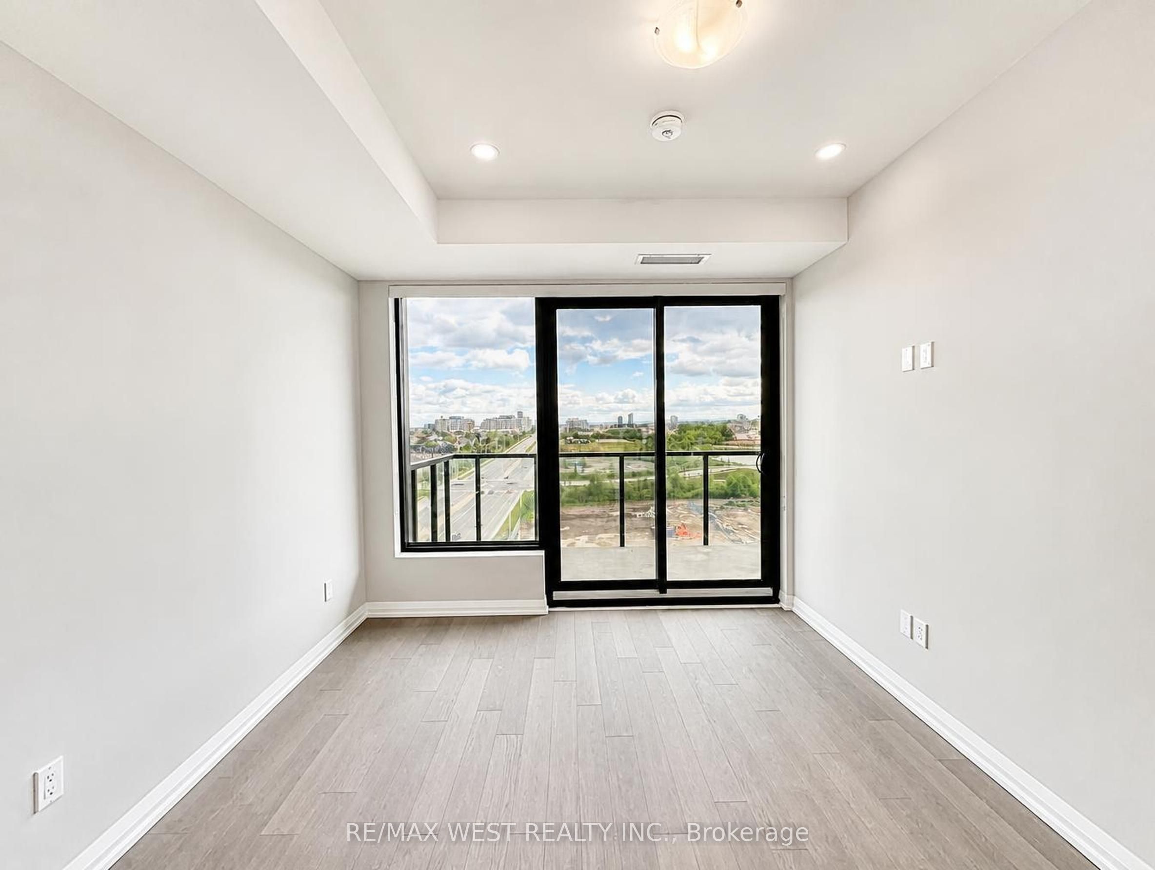Unit 1007 - 3006 William Cutmore Boulevard, Oakville 2