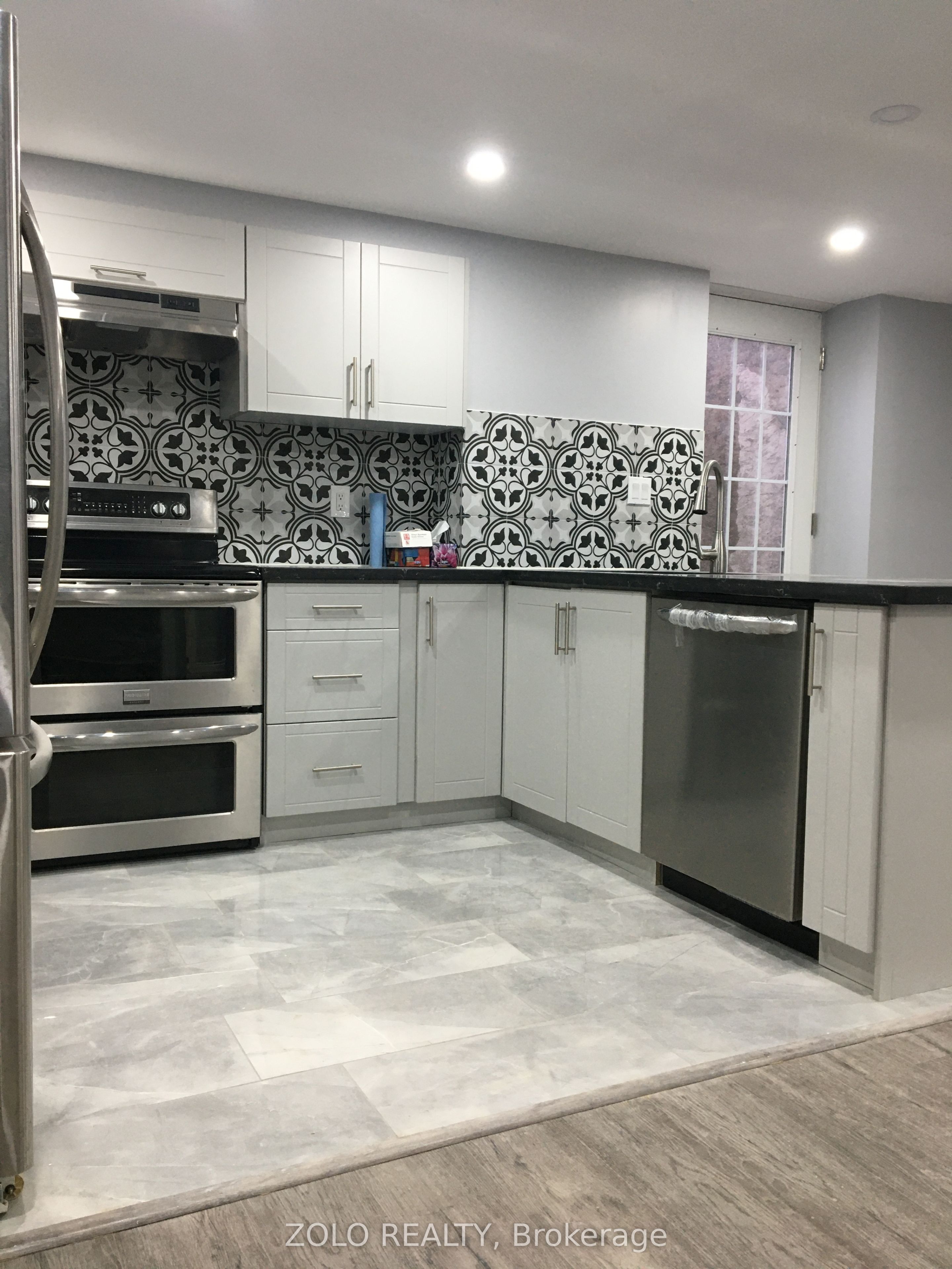 (Address not available), Mississauga 3