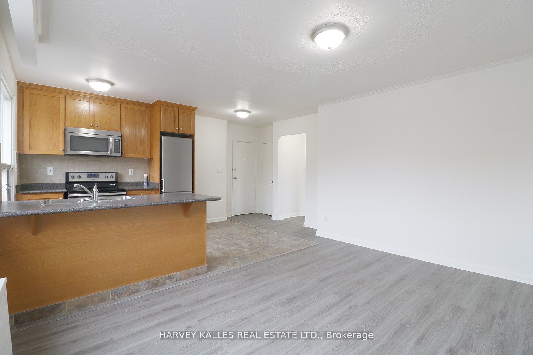 Unit 209 - 500 Gilbert Avenue, Toronto 5