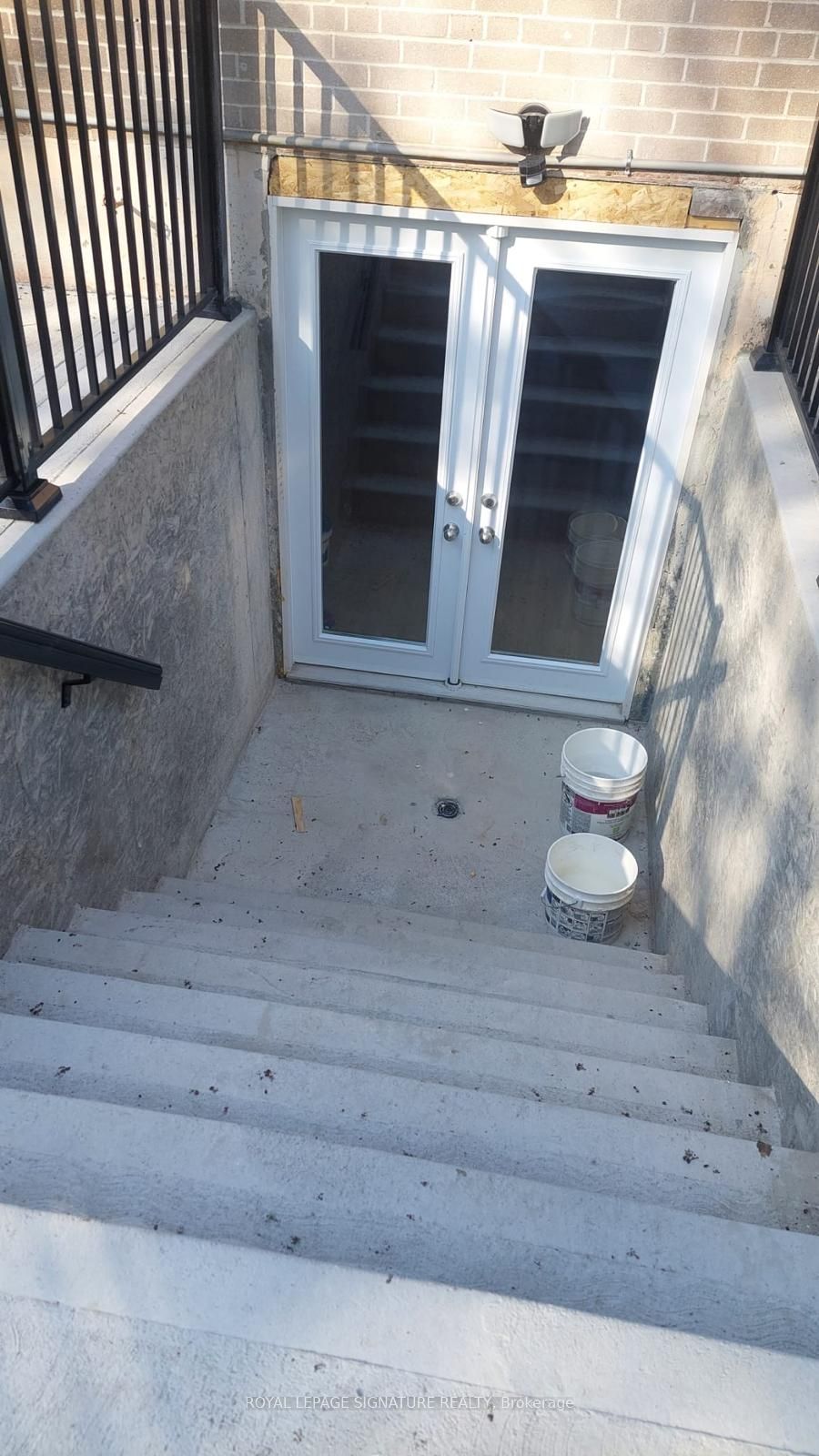 Unit Bsmt - 1374 Ludbrook Court, Mississauga 2