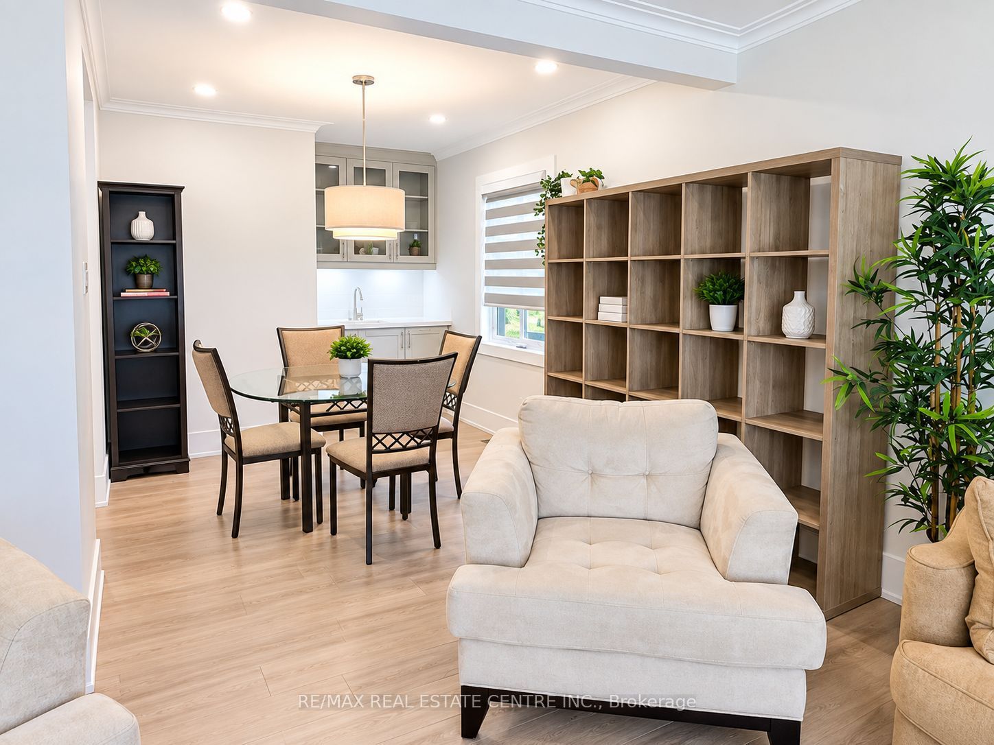 4 Rockfield Drive, Etobicoke 5