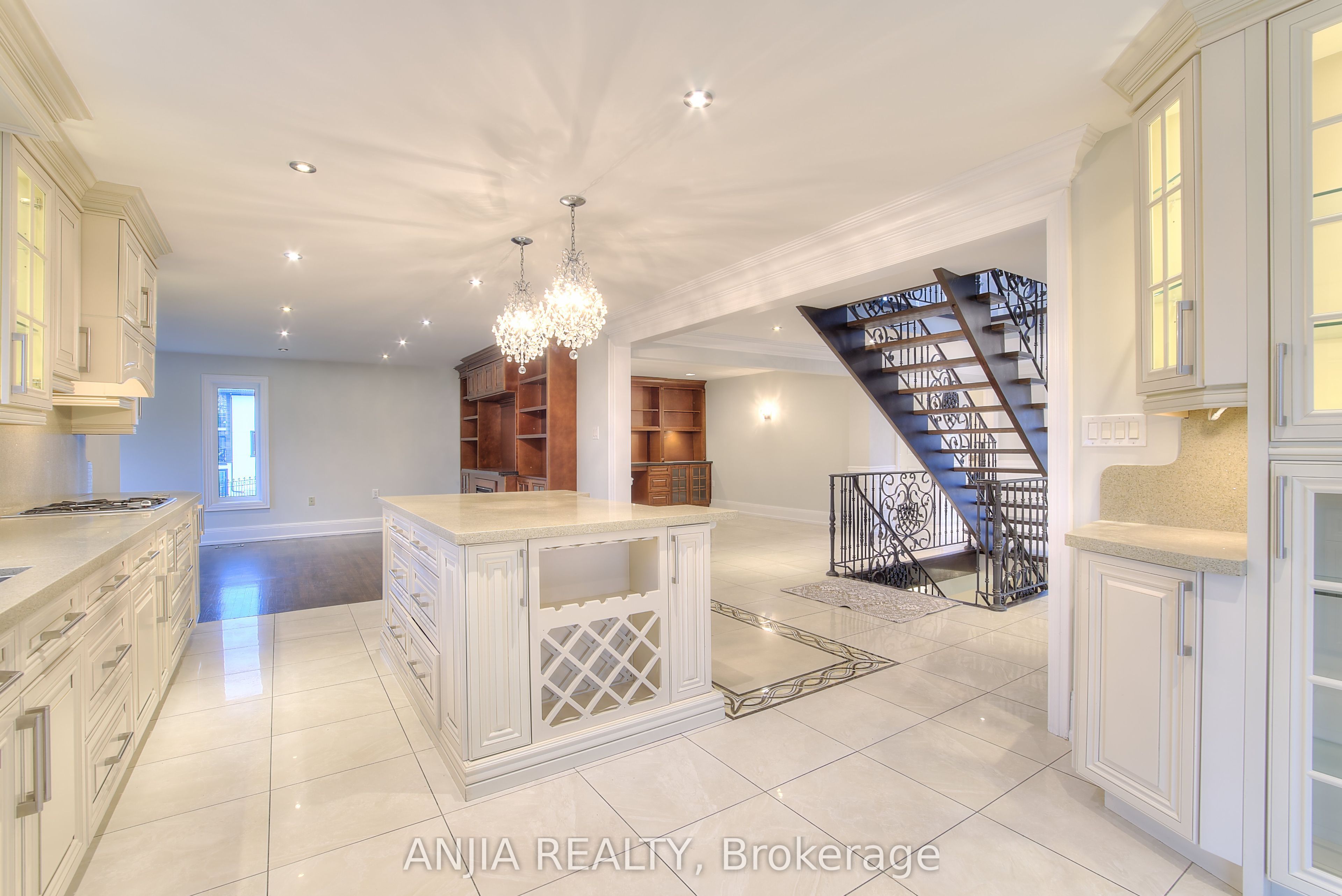44 Bellini Avenue, Brampton 2