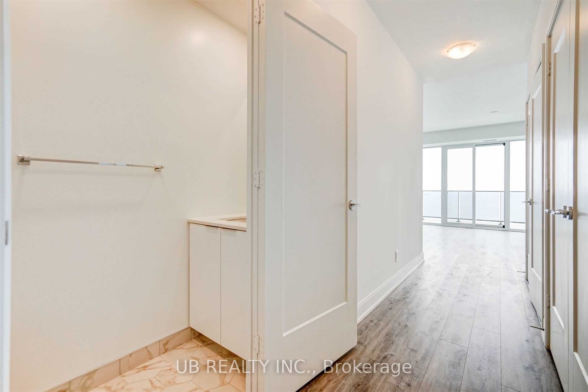 Unit 5005 - 70 Annie Craig Drive, Etobicoke 5