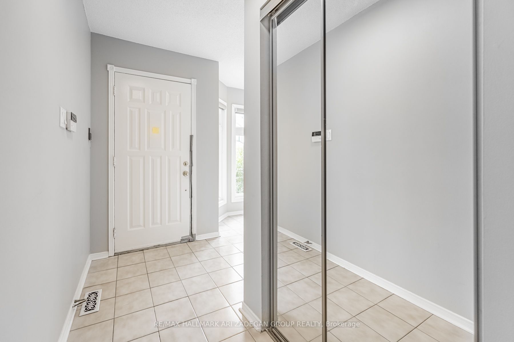 Unit 125 - 3050 Orleans Road, Mississauga 3