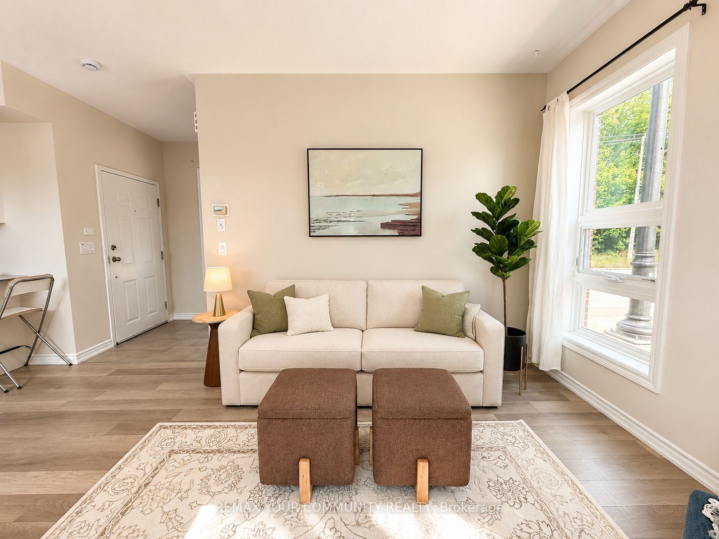 Unit 2 - 90 Caledonia Park Road, Toronto 5
