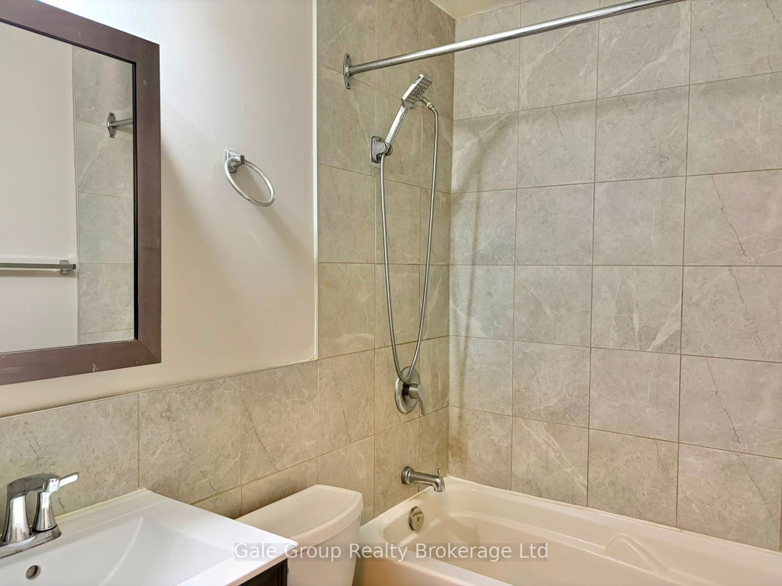 Unit 103 - 5 Paisley Boulevard E, Mississauga 5