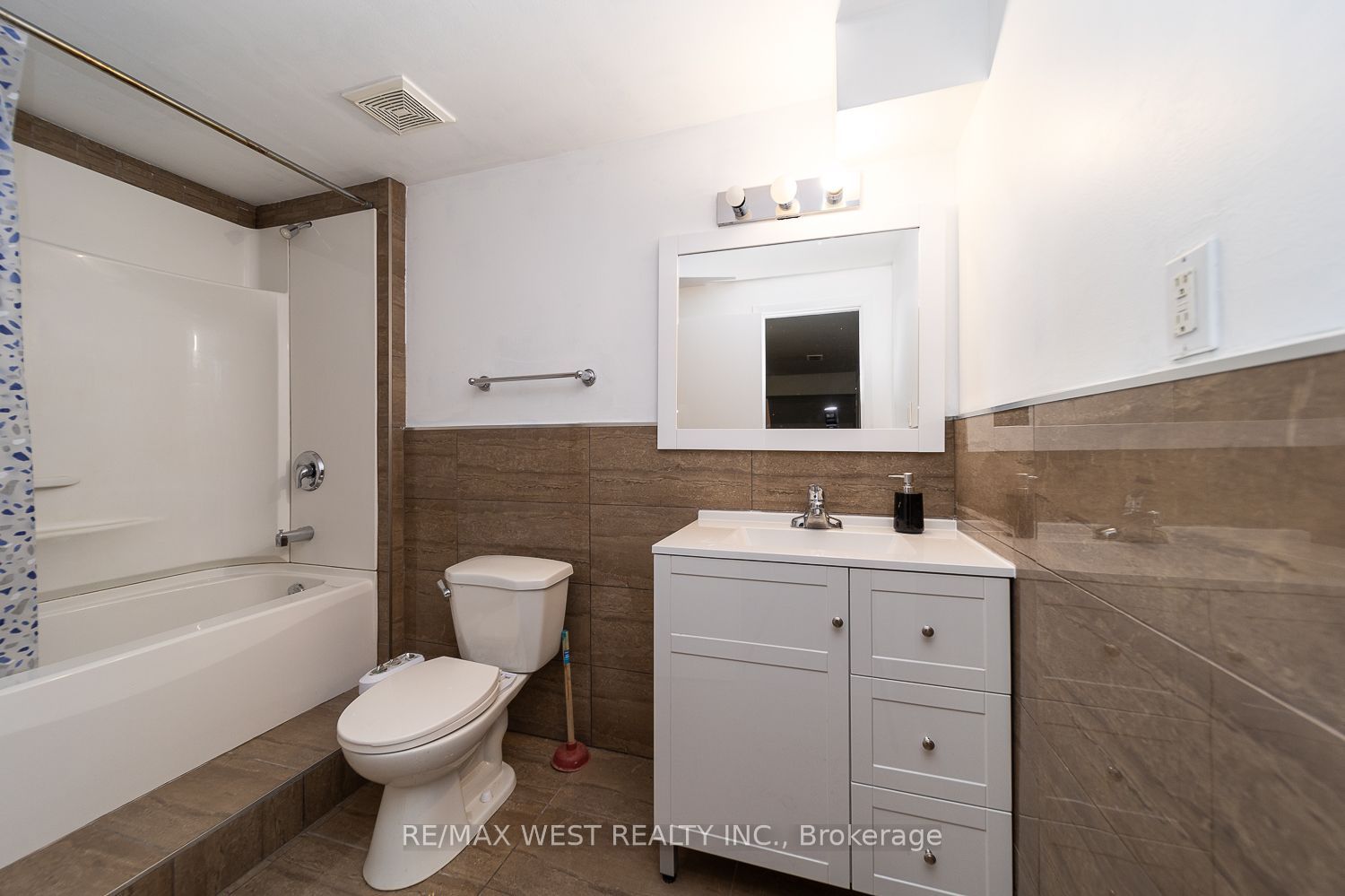 2534 Palisander Avenue, Mississauga 5