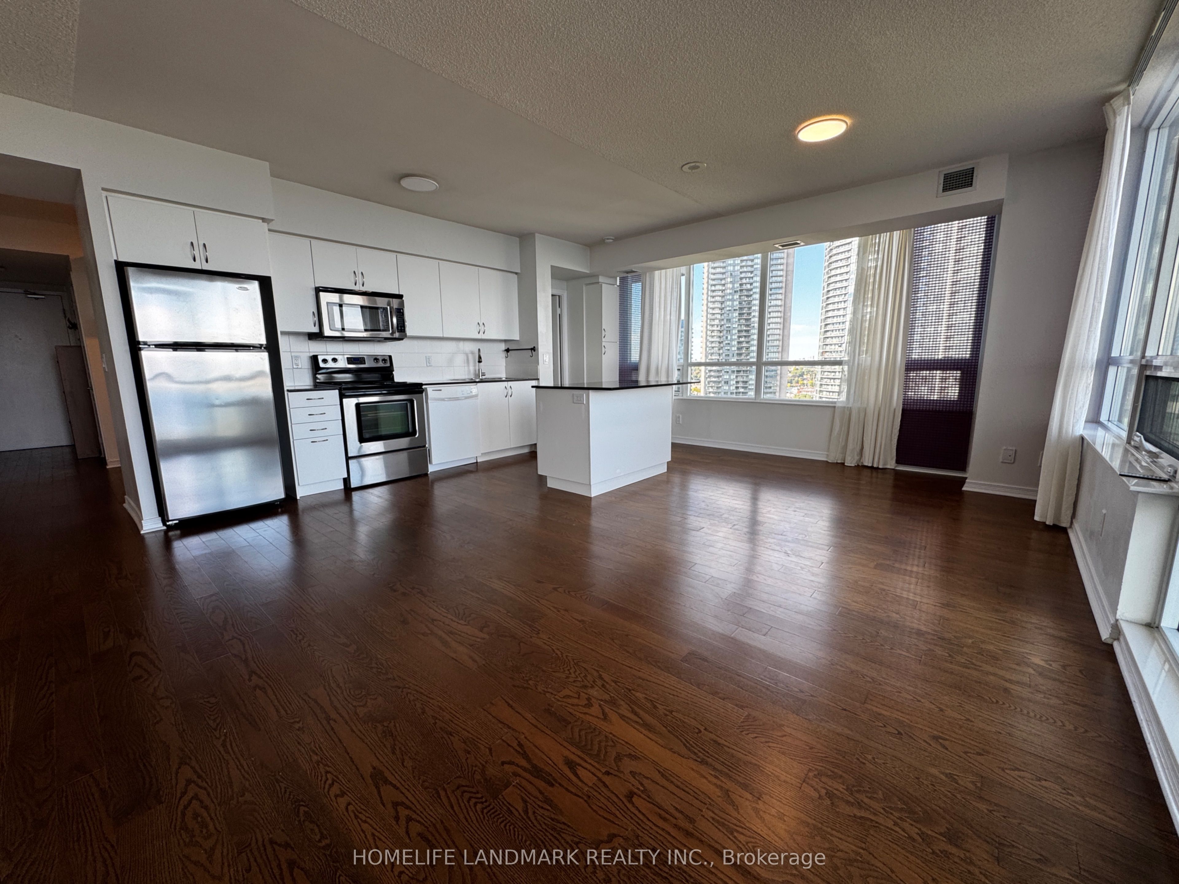 Unit 2306 - 2240 Lake Shore Boulevard W, Etobicoke 4