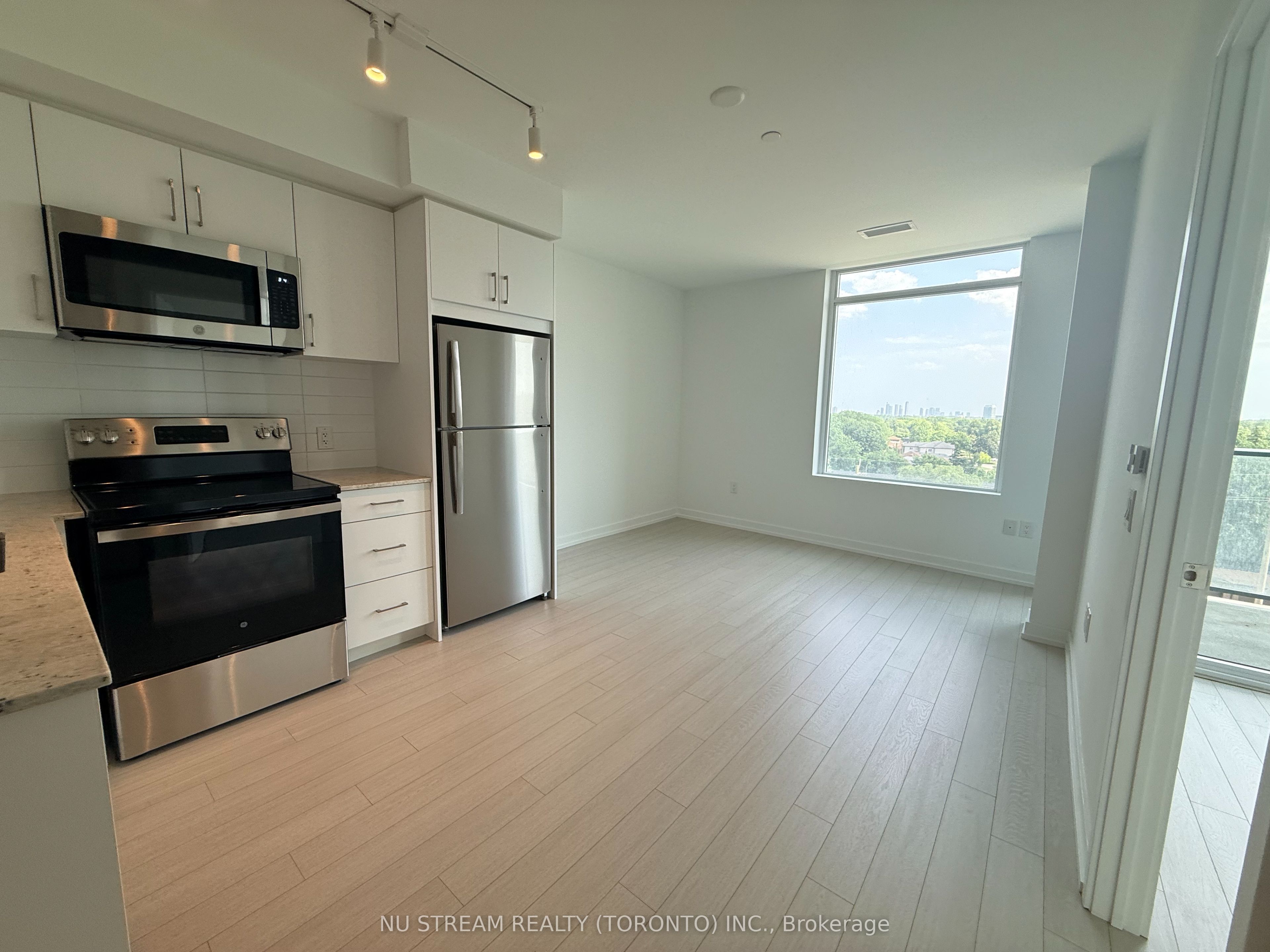 Unit 624 - 4000 Eglinton Ave Avenue W, Etobicoke 4