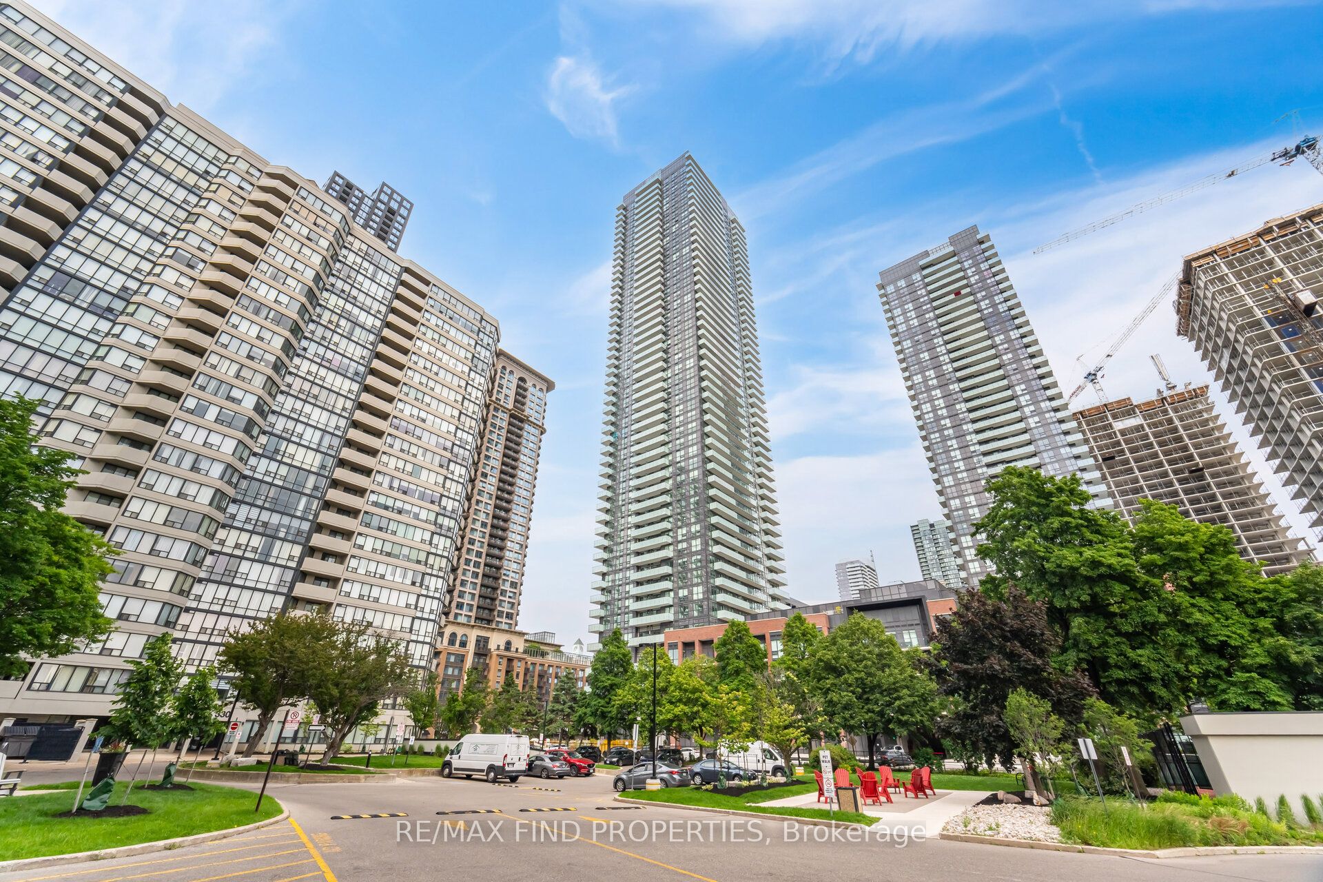 Unit 1405 - 430 SQUARE ONE Drive, Mississauga 2