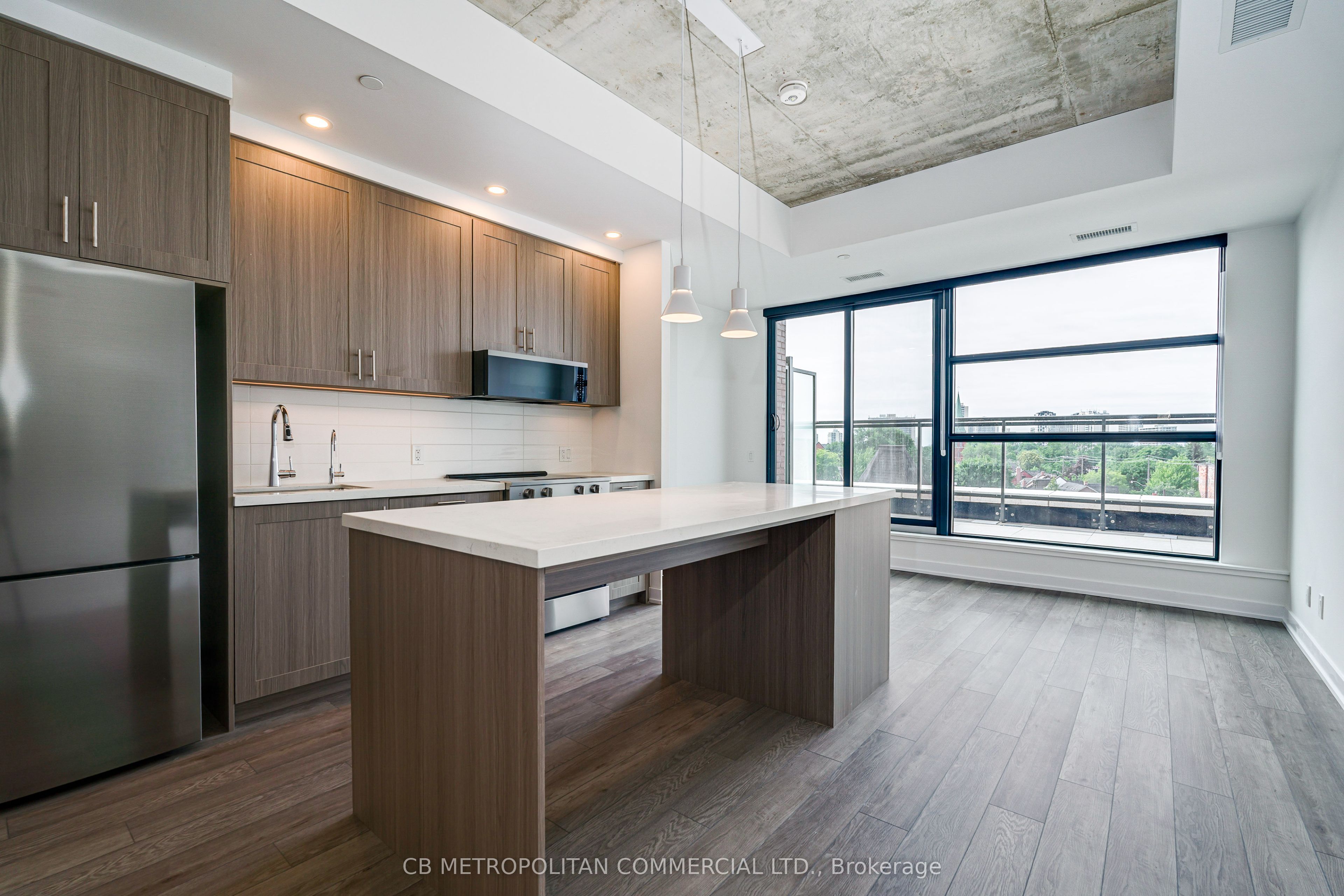 Unit 516 - 2946 Dundas Street West, Toronto 4