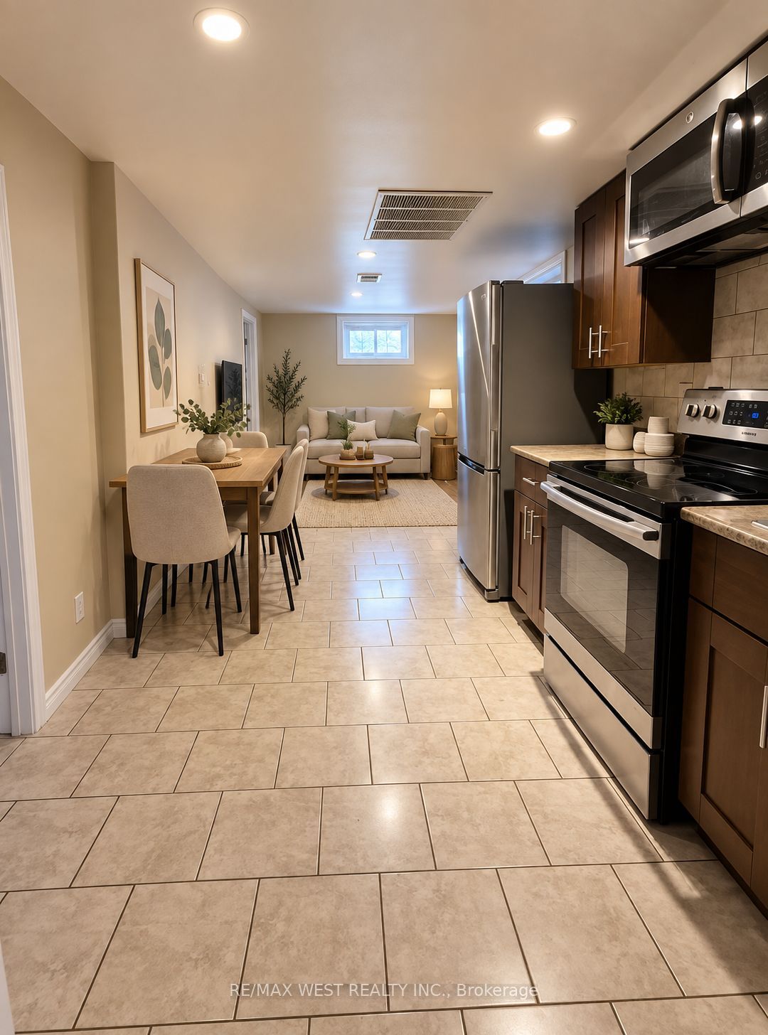 Unit Bsmt - 51 Mould Avenue, Toronto 3