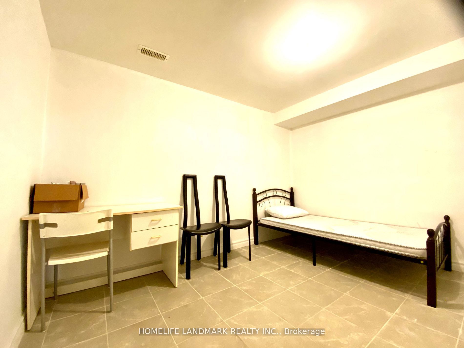 Unit Room C - 3371 Cider Mill Place, Mississauga 4