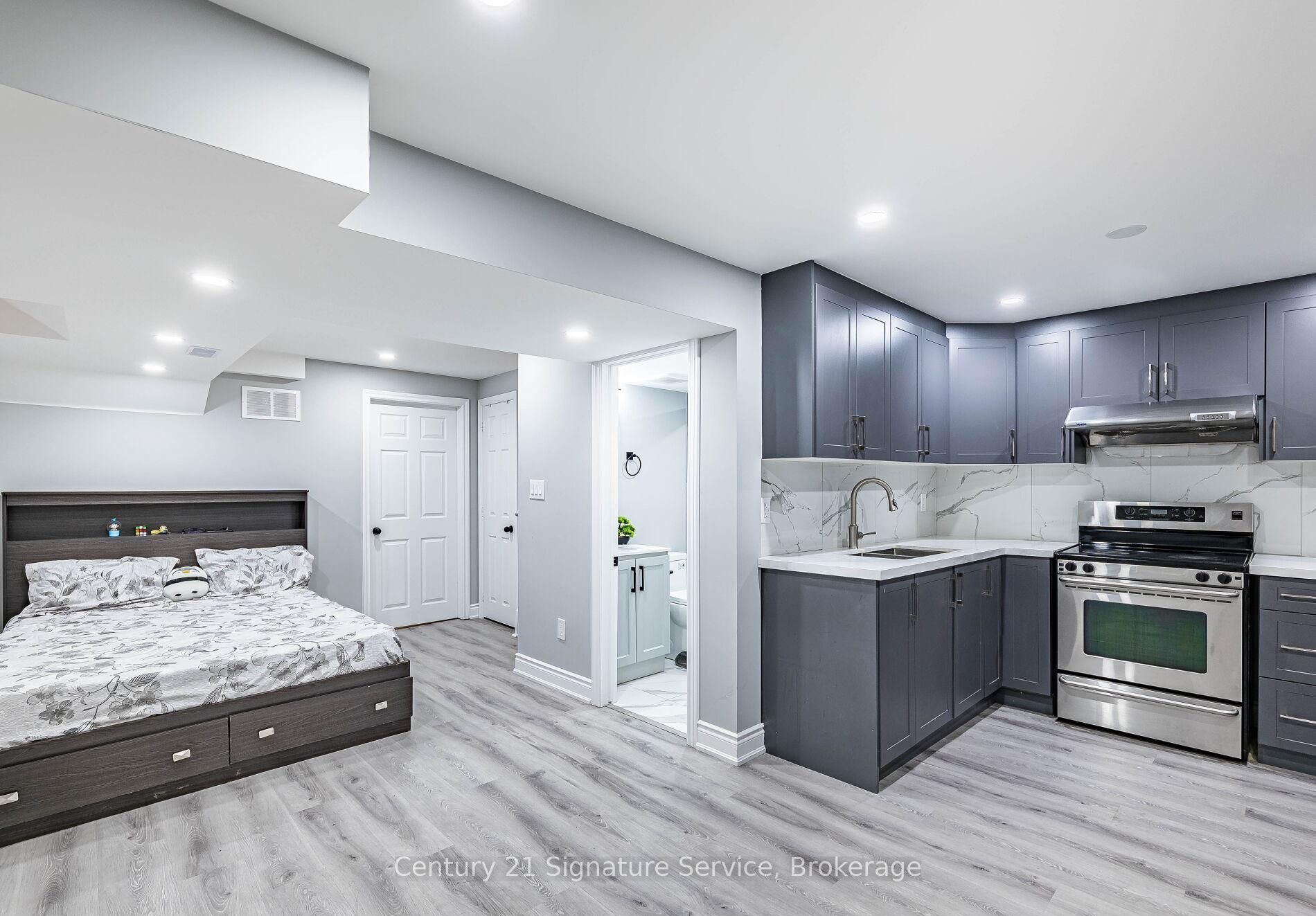 Unit Basement - 7 Dunlop Court, Brampton 2