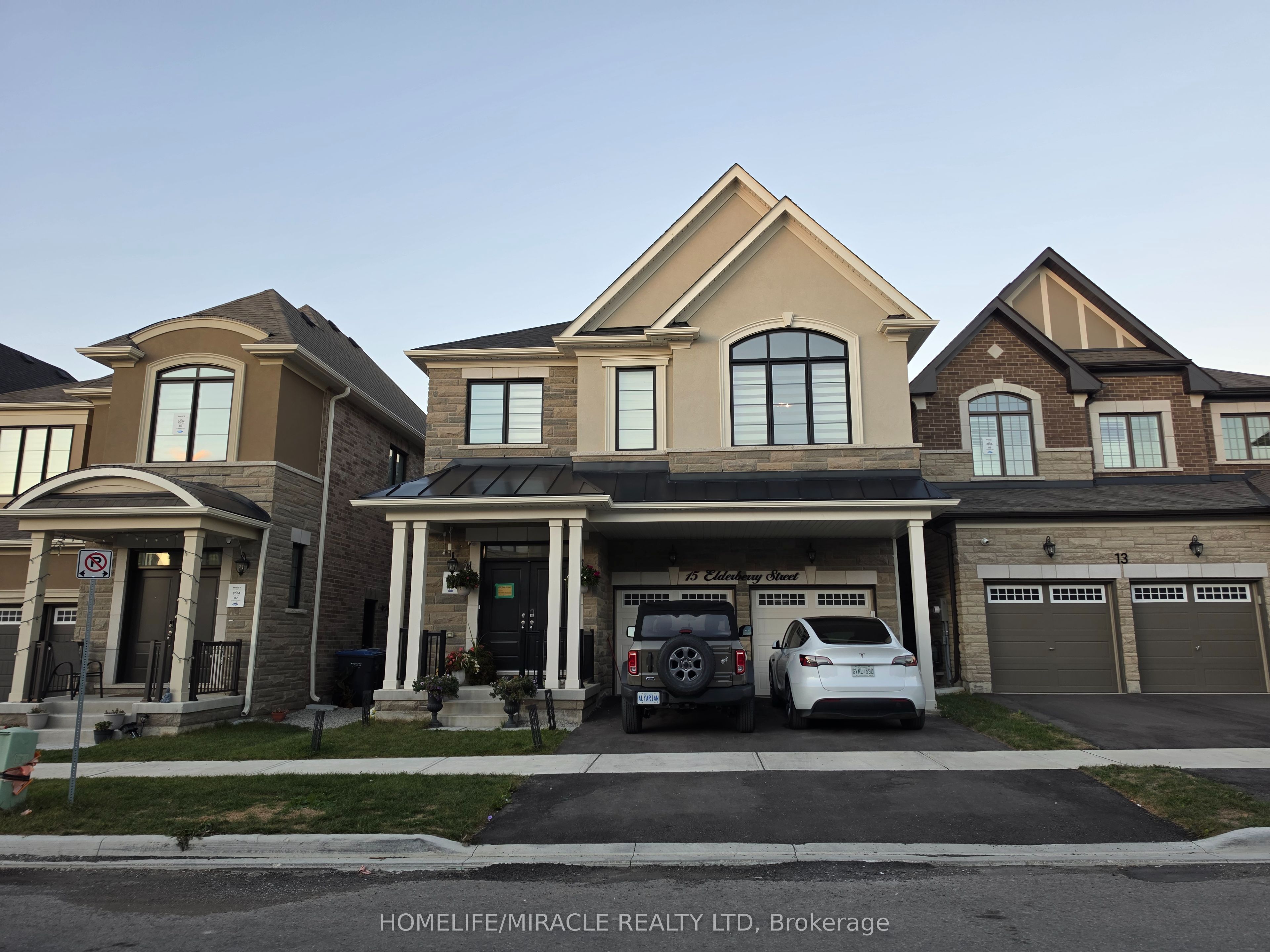 Unit Lower - 15 Elderberry Street, Caledon 1