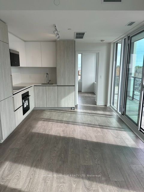 Unit 206 - 209 Steeles Avenue, Brampton 4