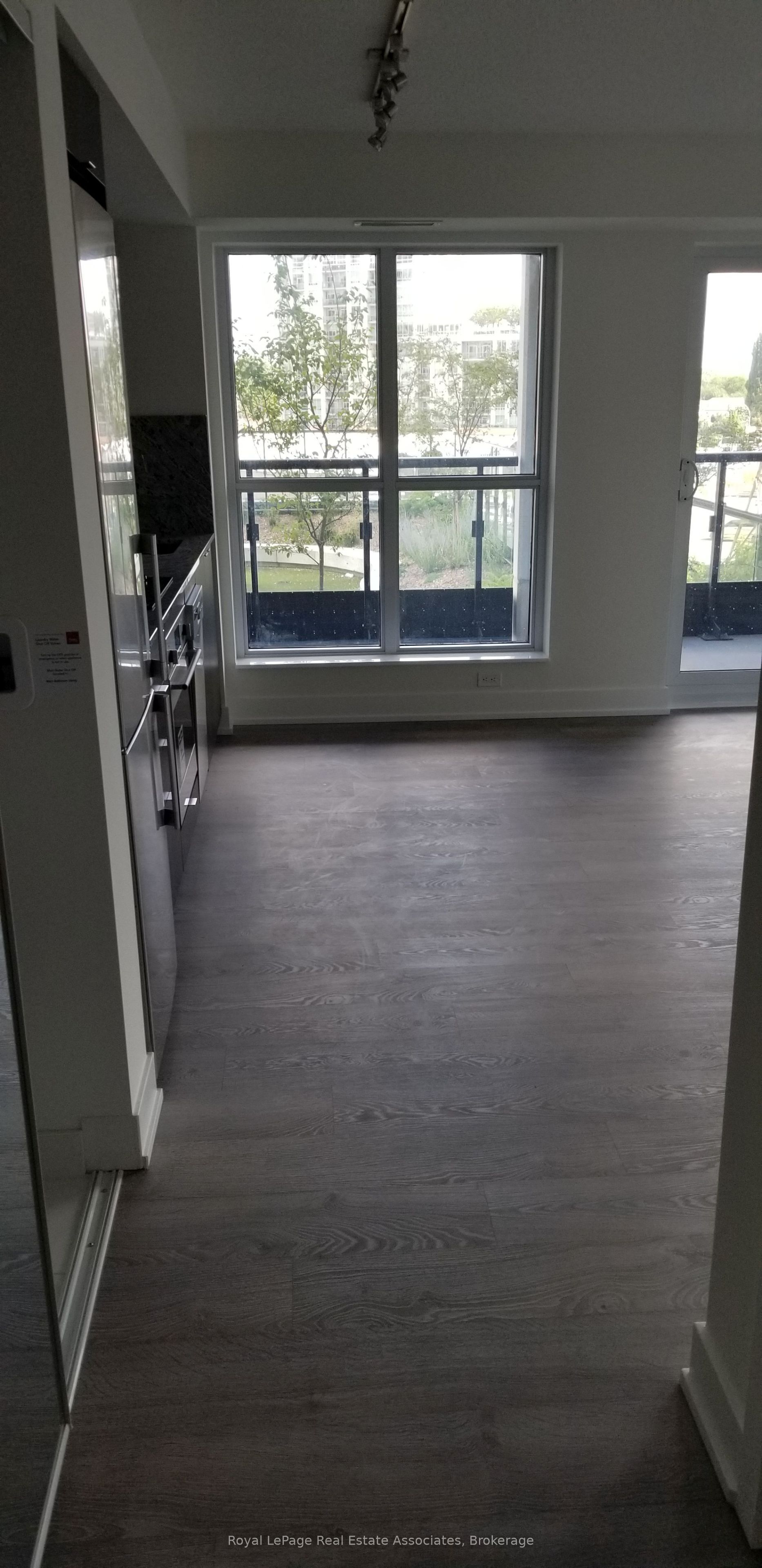 Unit 324 - 9 Mabelle Avenue, Etobicoke 2