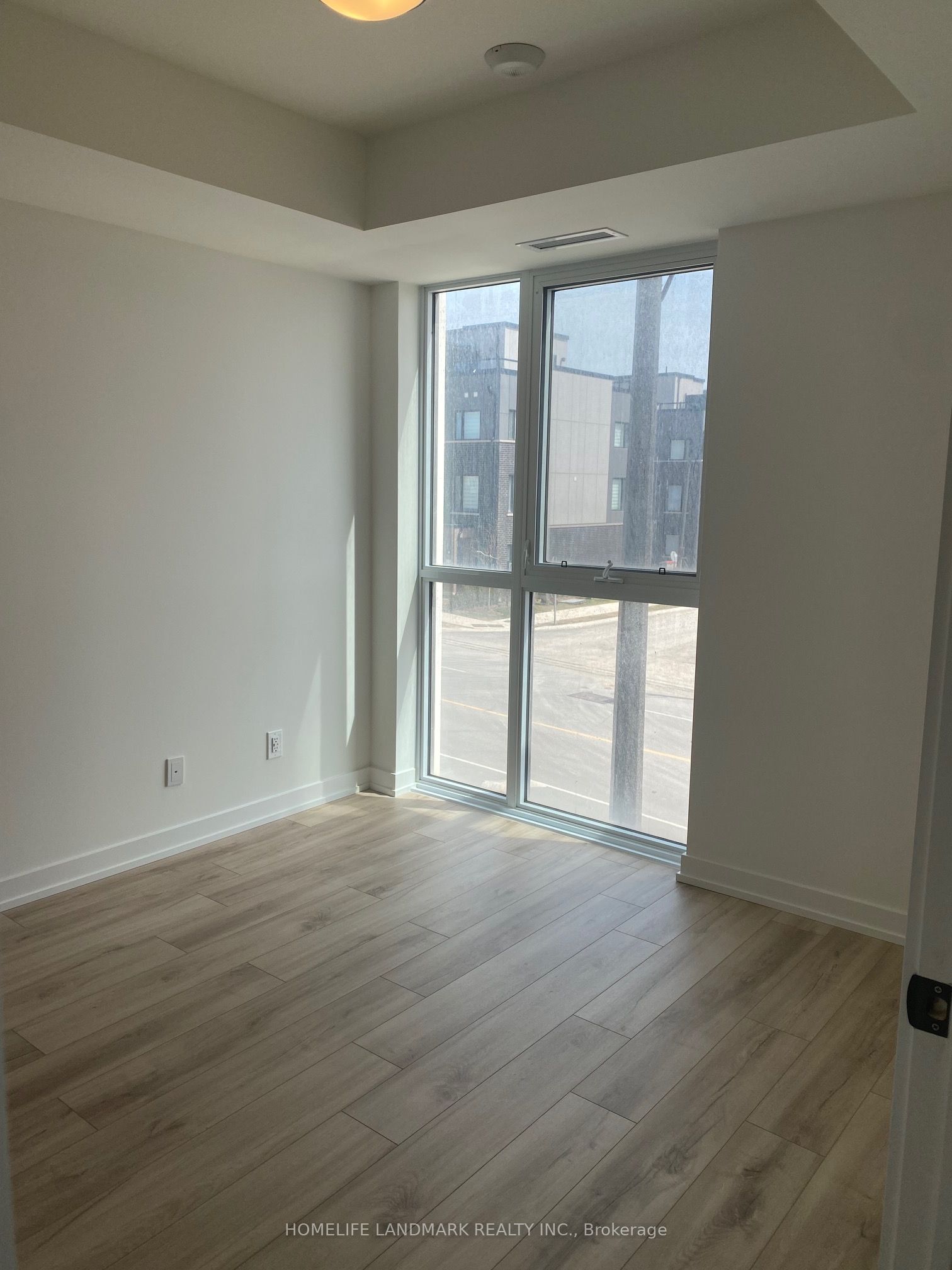 Unit 207 - 335 Wheat boom Drive S, Oakville 2