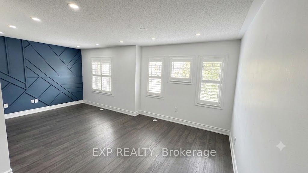 215 Remembrance Road, Brampton 4