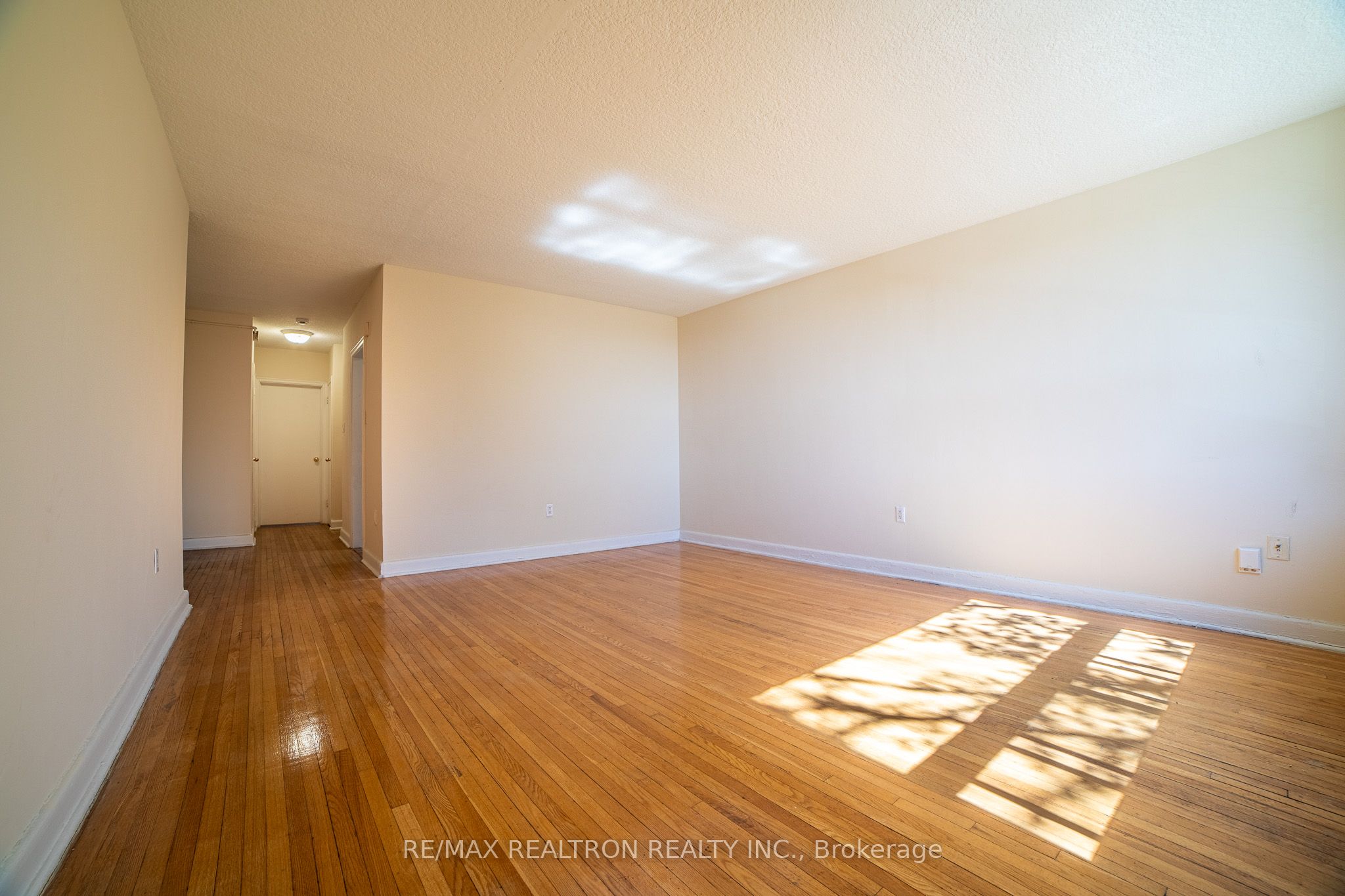 Unit 308 - 2309 Lake Shore Boulevard W, Etobicoke 5