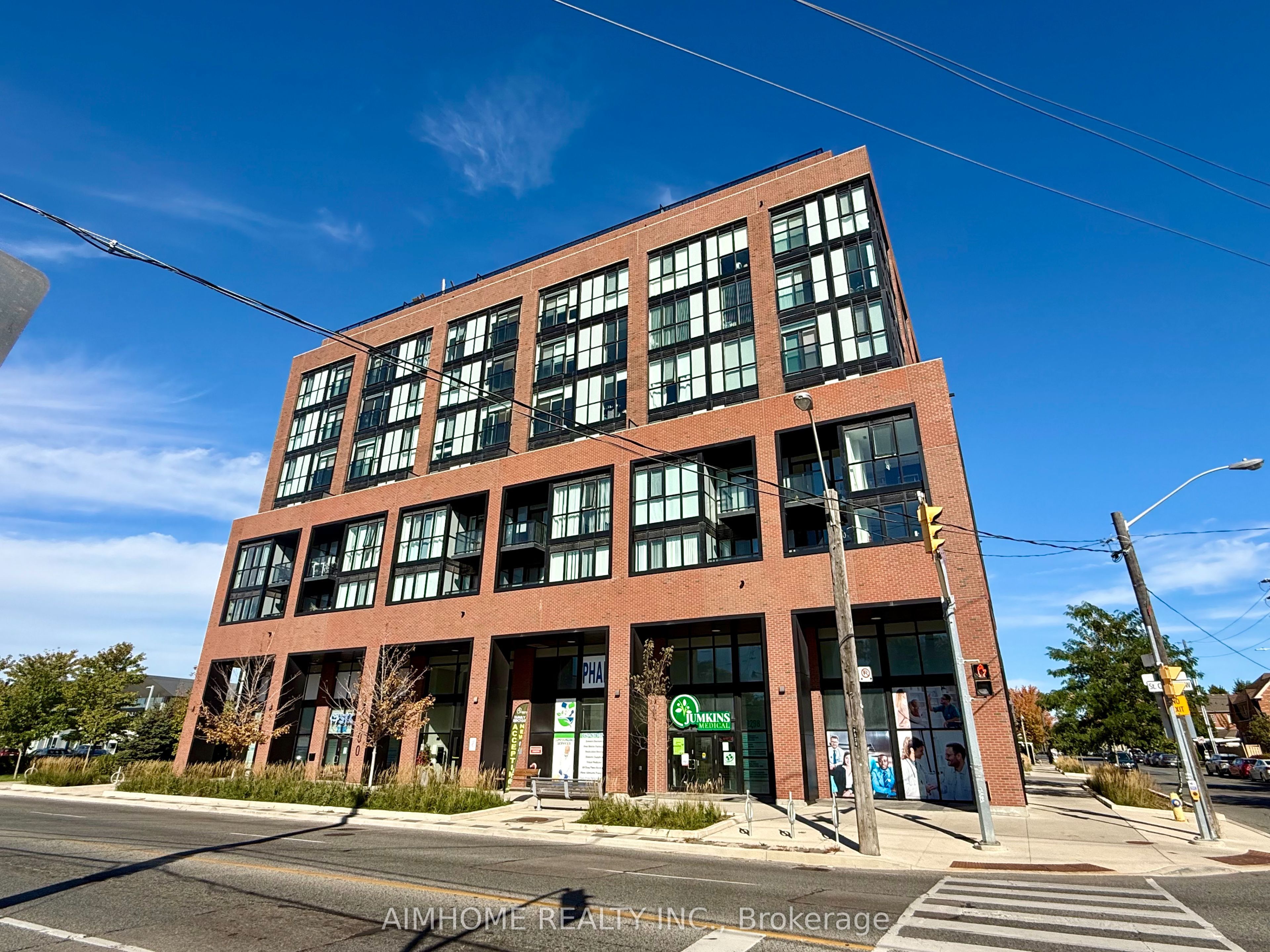 Unit 110 - 2300 St. Clair Avenue W, Toronto 2