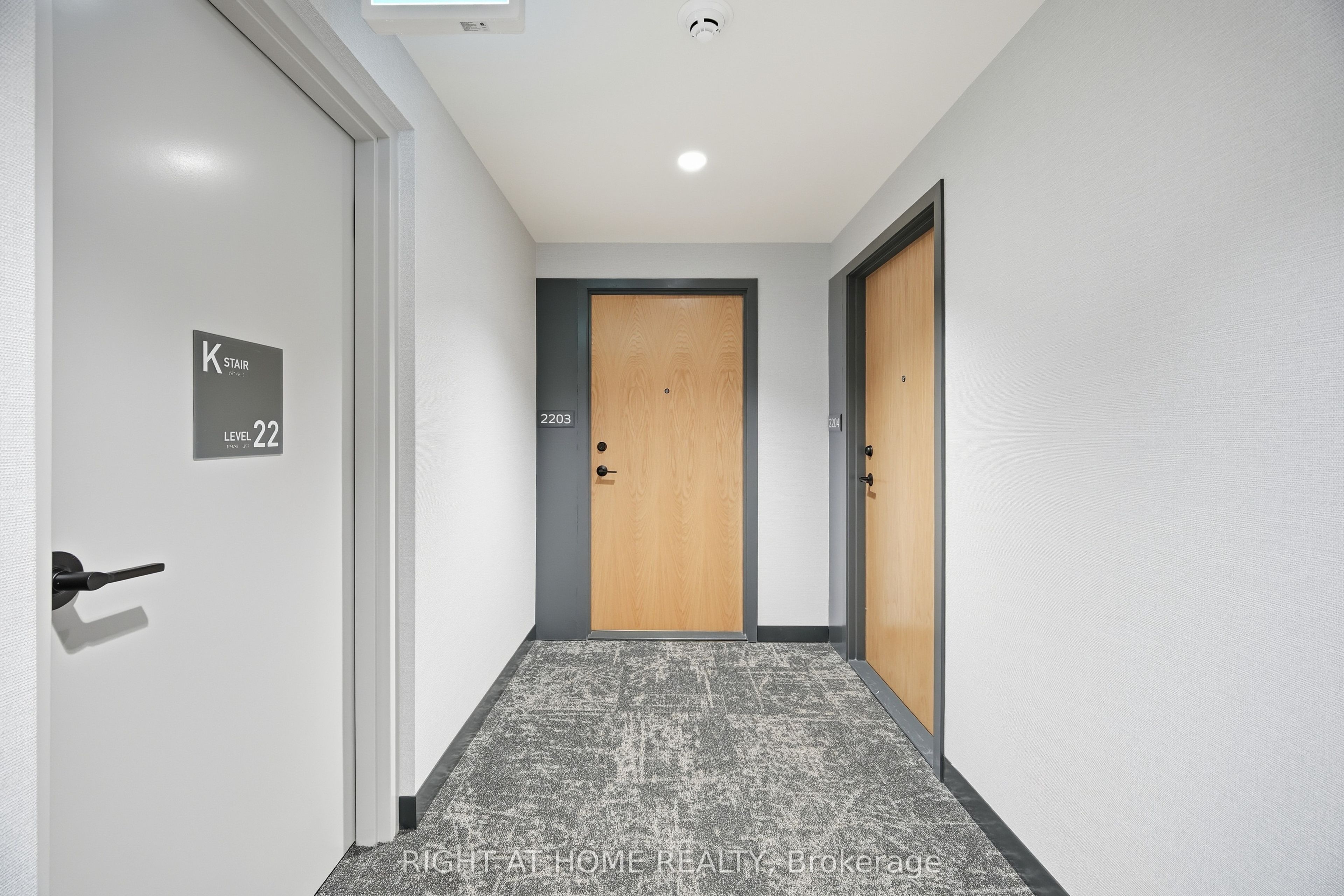 Unit 2203 - 2495 Eglinton Avenue W, Mississauga 4