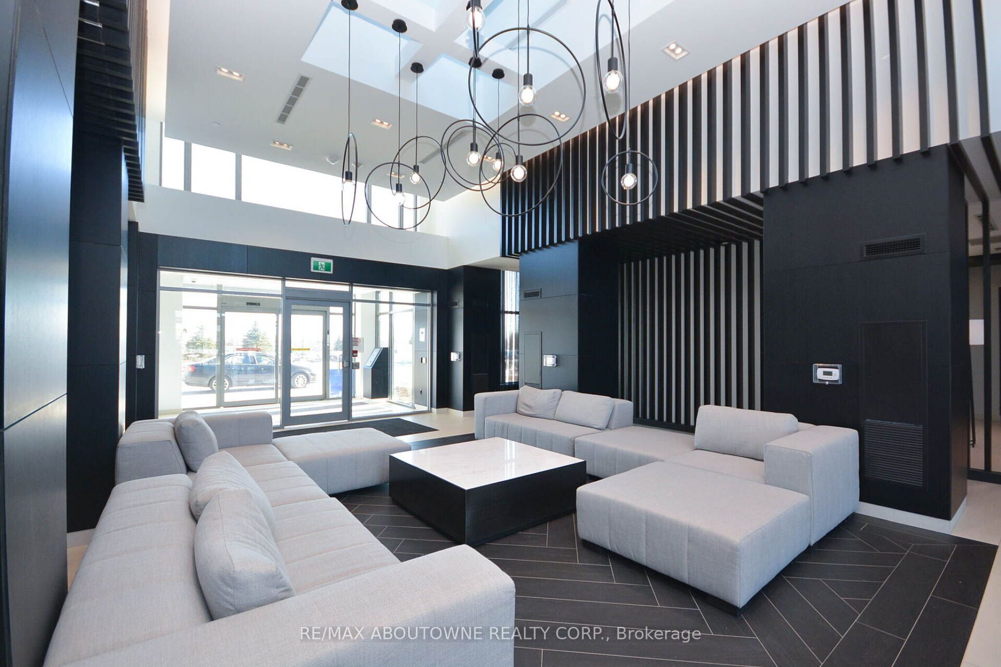 Unit 1202 - 4677 Glen Erin Drive, Mississauga 5