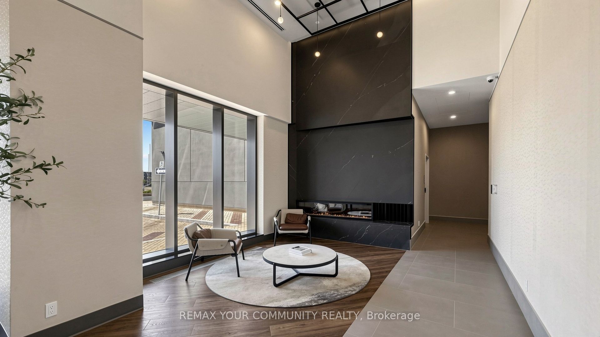 Unit 1104 - 1007 The Queensway Avenue, Etobicoke 2