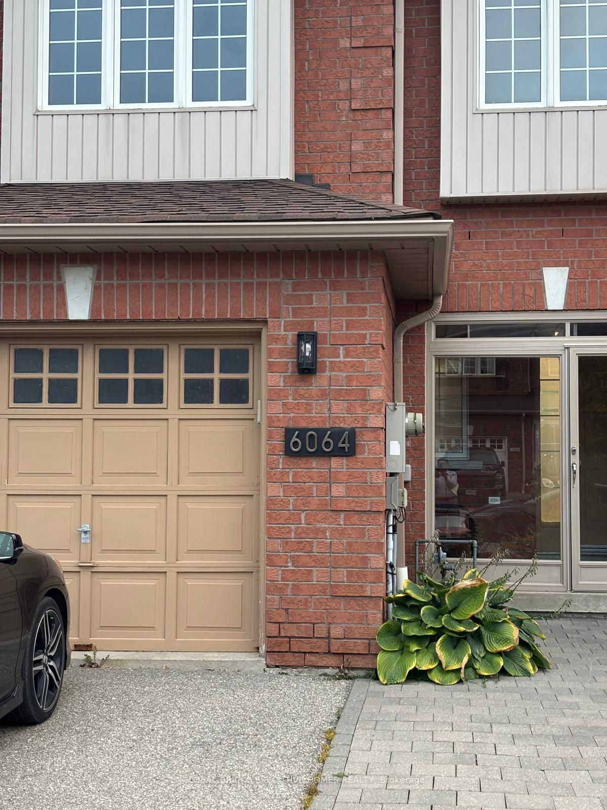 6064 Coxswain Crescent, Mississauga 2