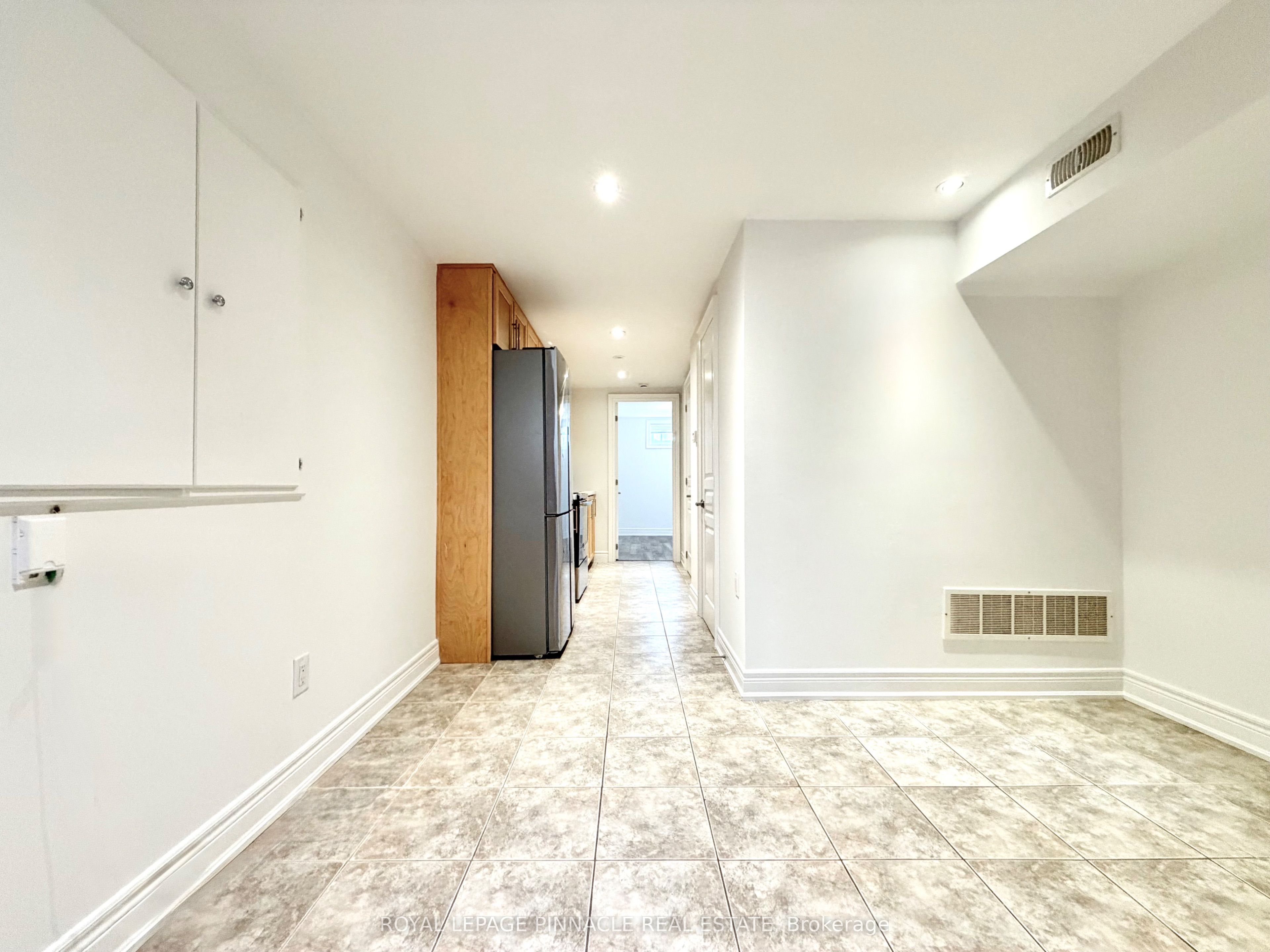 Unit Lower - 136 Campbell Avenue, Toronto 5